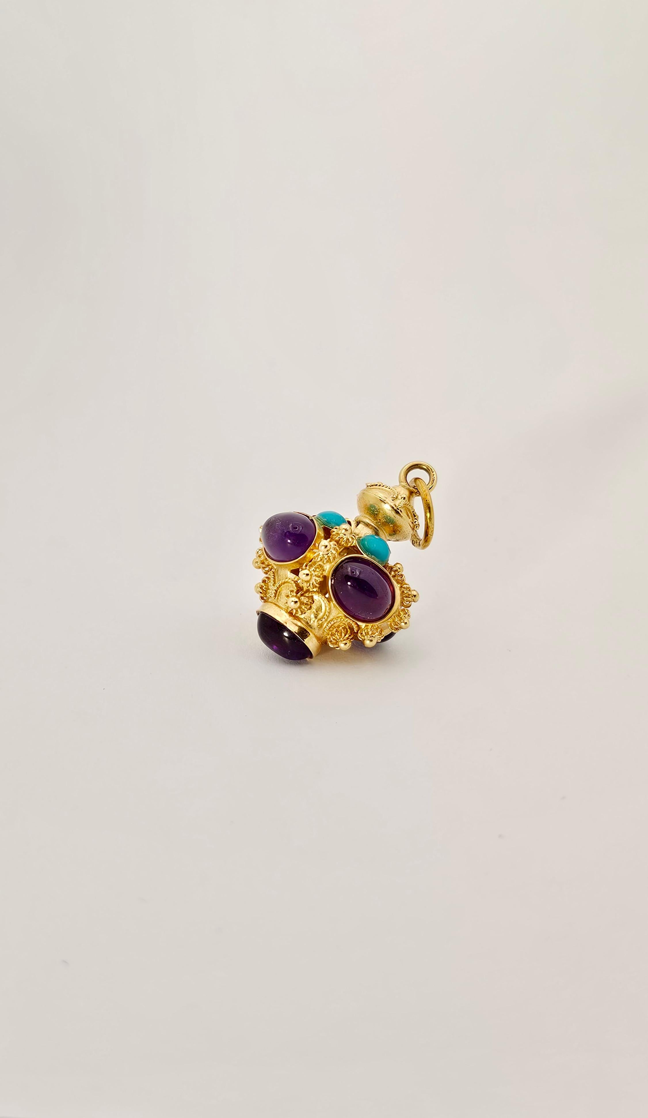 Baroque Style Pendant in 18 Kt Yellow Gold, Amethyst and Turquoise Cabochon In New Condition In Cattolica, IT