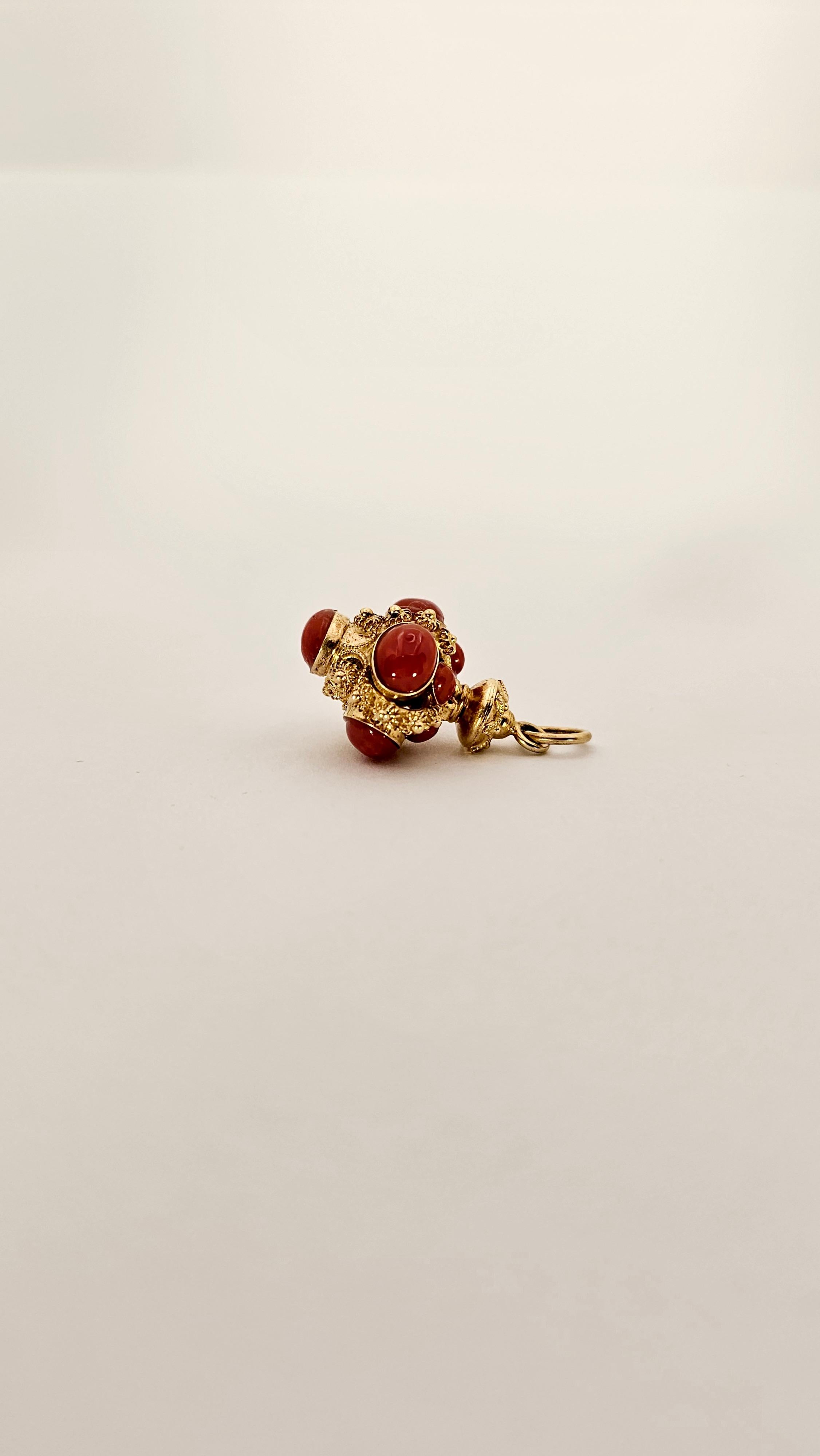 Women's or Men's Baroque Style Pendant in 18 Kt Yellow Gold and Coral Cabochon For Sale