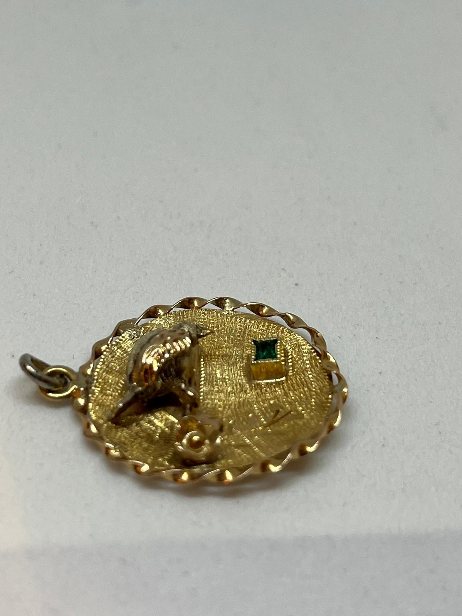 Anhänger der Nachtigall-Medaille an einem Zweig für Damen oder Herren im Angebot