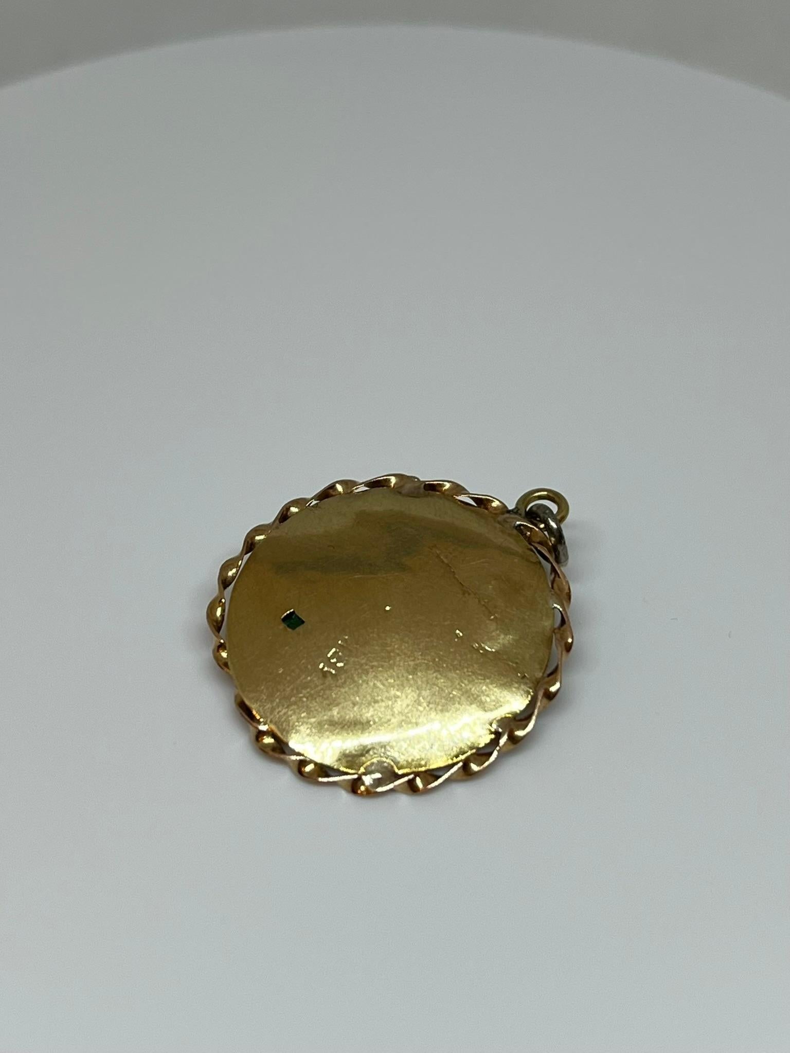 Anhänger der Nachtigall-Medaille an einem Zweig im Angebot 3