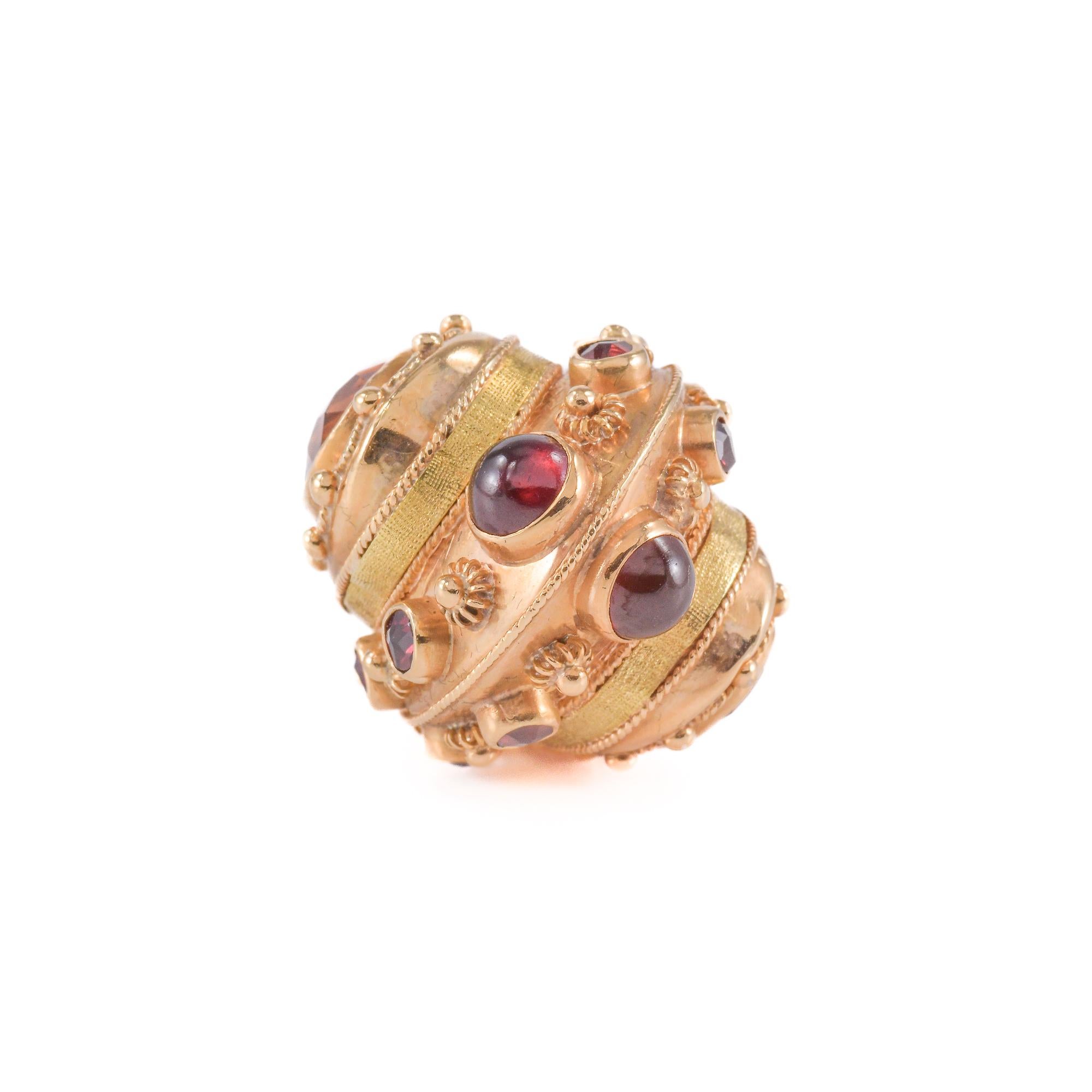Gold-Anhänger mit Citrin-Quarz im Angebot 5