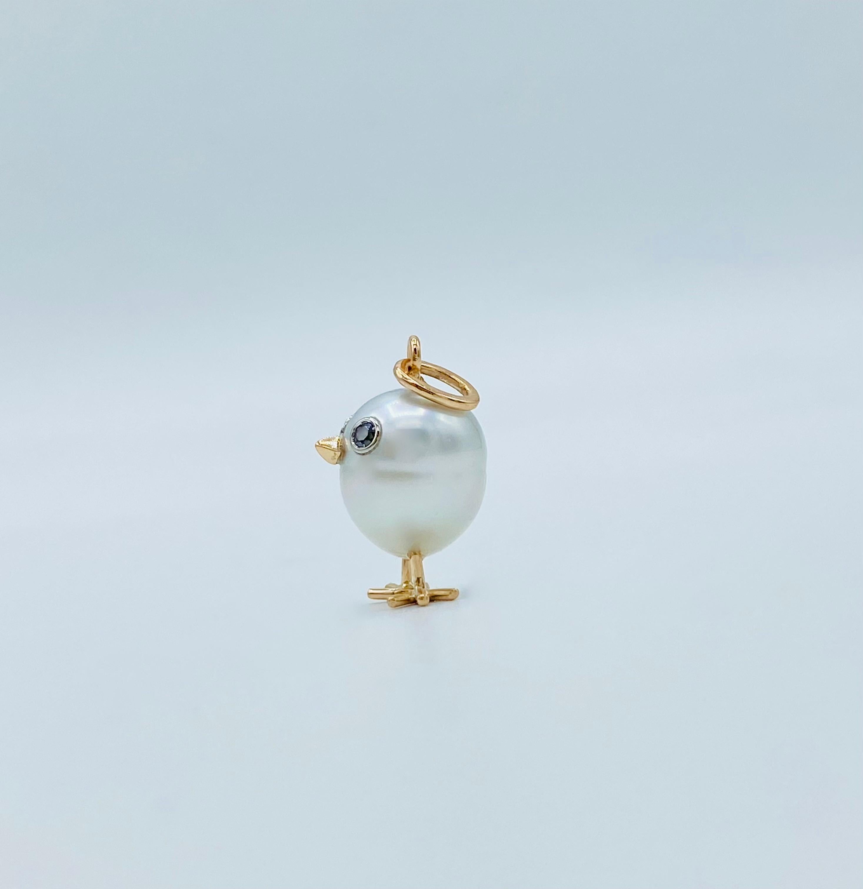 18Kt gold chick pendant with Australian pearl and black diamonds In New Condition In Bussolengo, Verona