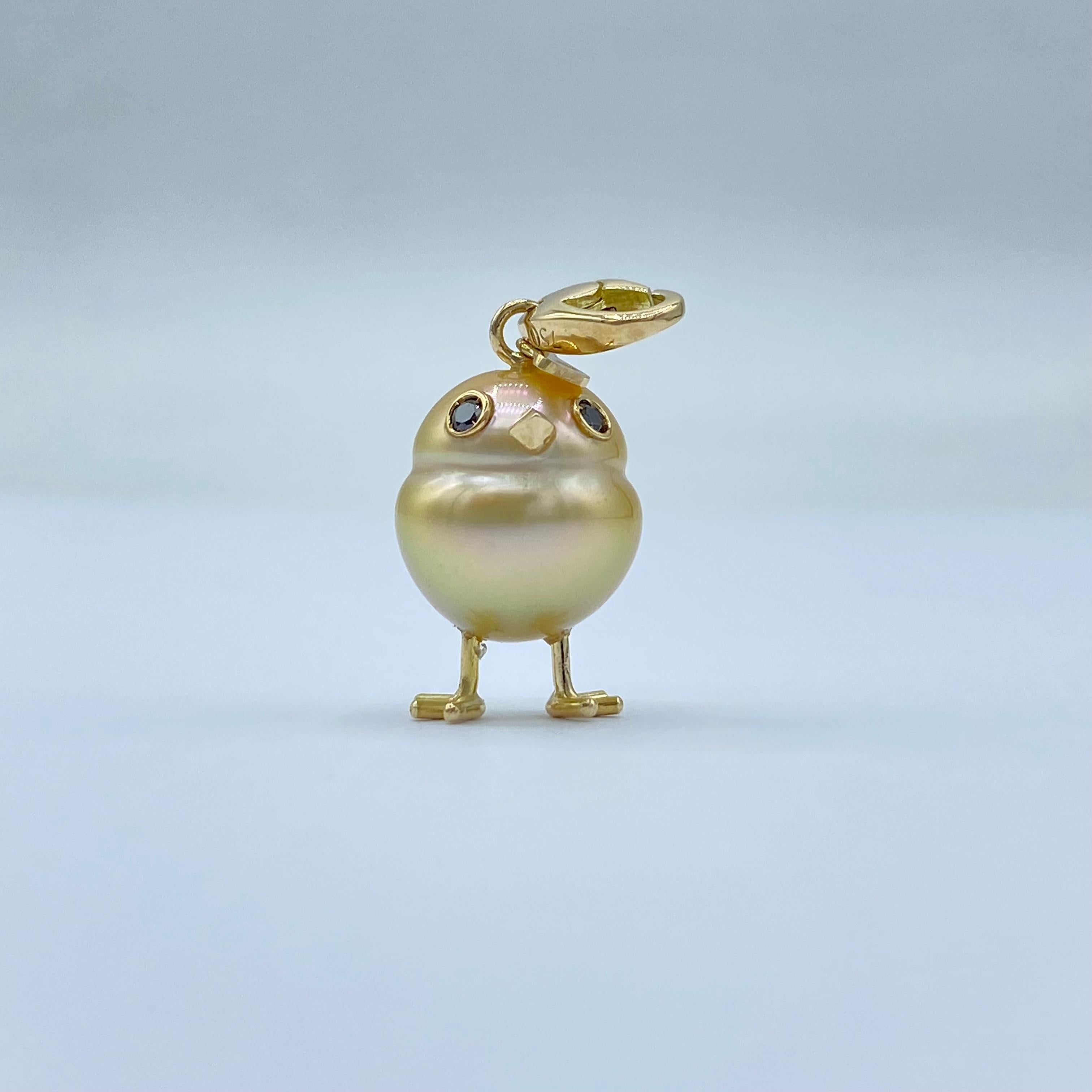 18Kt gold chick pendant with South Sea pearl and diamonds In New Condition In Bussolengo, Verona