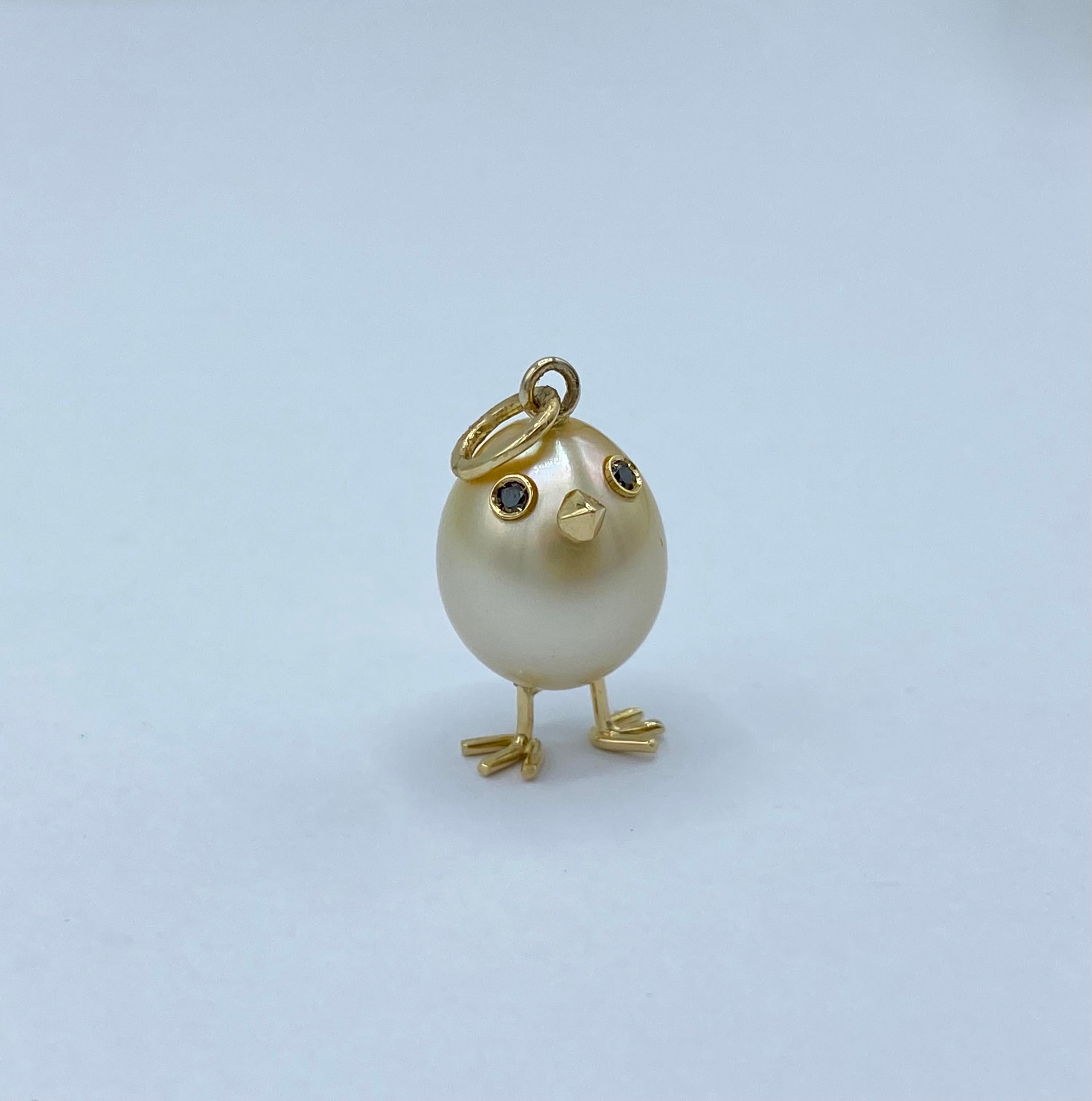 Australian 18Kt gold chick pendant with Australian pearl and black diamonds Made in Italy 5