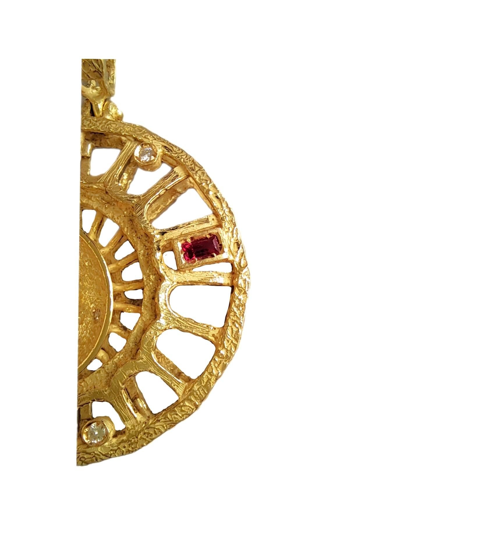 Colgante Sacchi Collection 'Domus' de oro amarillo de 18 quilates y piedras preciosas Romano clásico en venta
