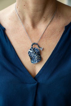 Ciondolo /Spilla Razza oro 18Kt Diamanti e zaffiri blu Made in Italy