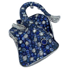 Ciondolo /Spilla Razza oro 18Kt Diamanti e zaffiri blu Made in Italy