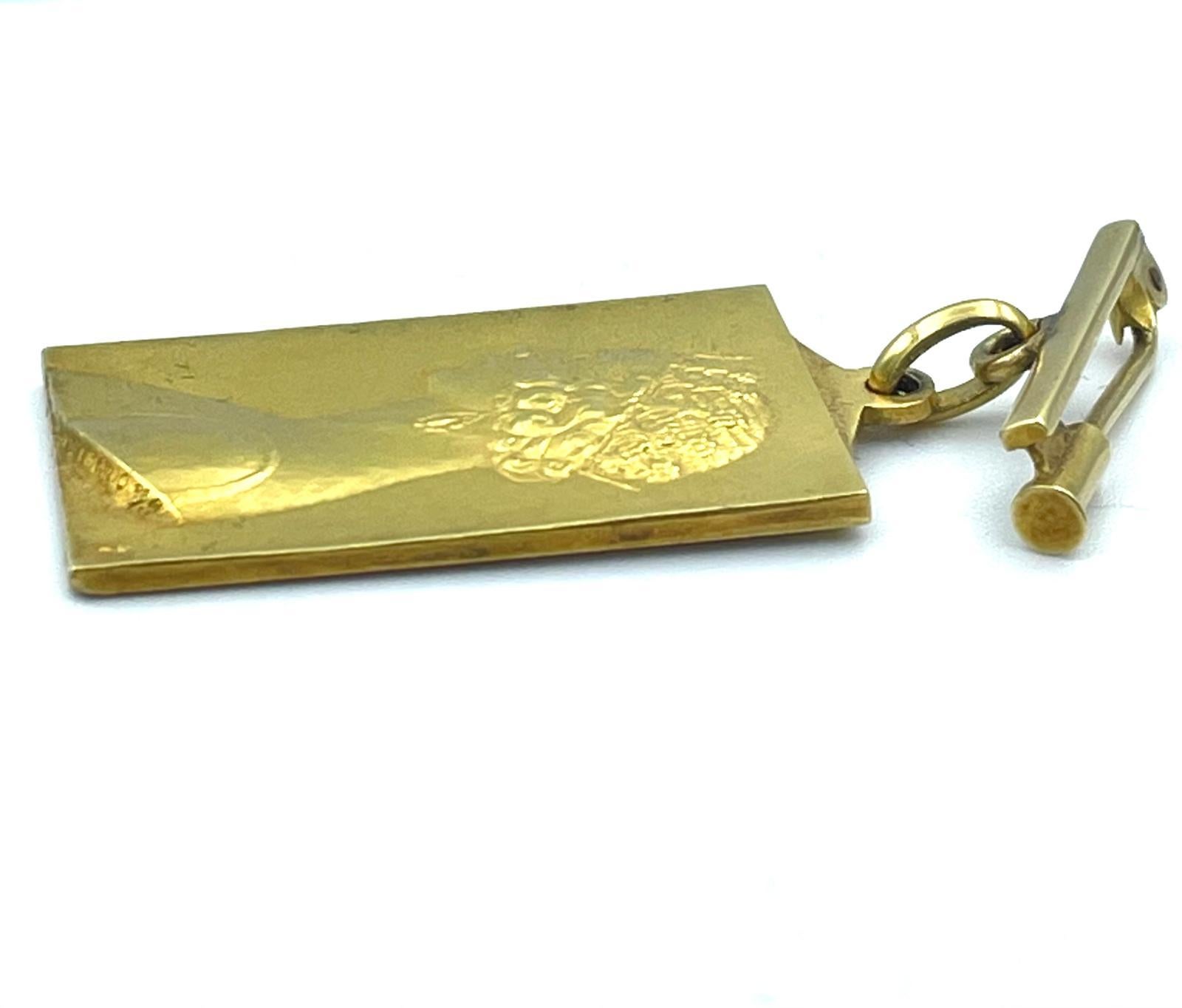 Ciondolo vintage anni '40 Made in Italy in oro 18 carati volto di donna In condizioni ottime in vendita a Terni, IT