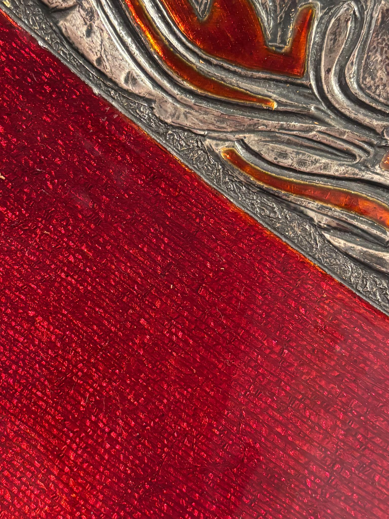Mid-20th Century Ciotola Centrotavola in Rame Smaltato Rosso e Decorazioni di Studio Del Campo in vendita