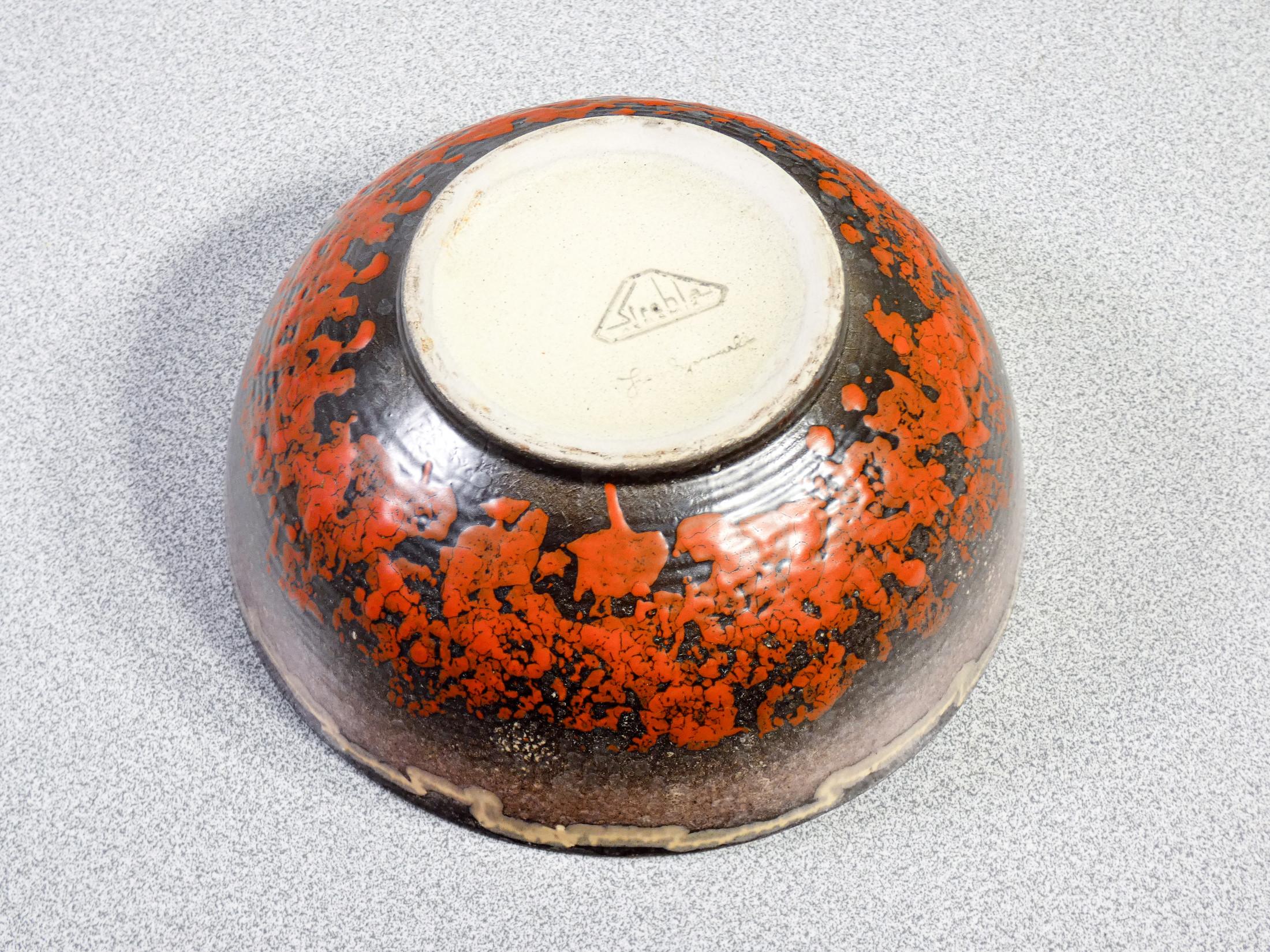 Ciotola con coperchio in maiolica smaltata firmata Strehla Keramik. Fat Lava. in vendita 6