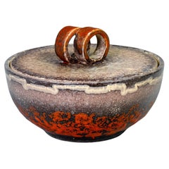 Enameled majolica bowl with lid signed STREHLA Keramik. Fat Lava.