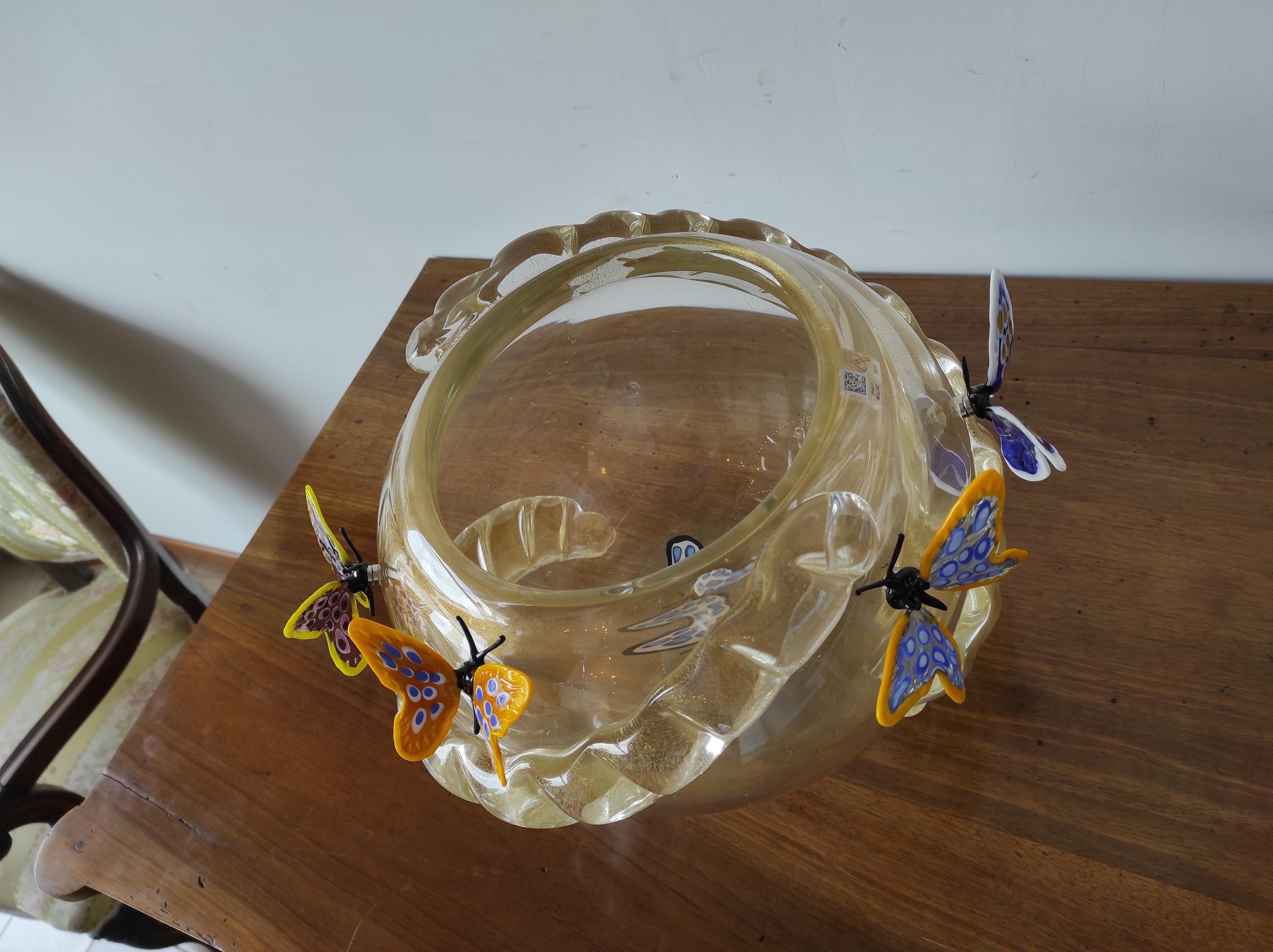 Murano blown glass bowl with butterflies  4