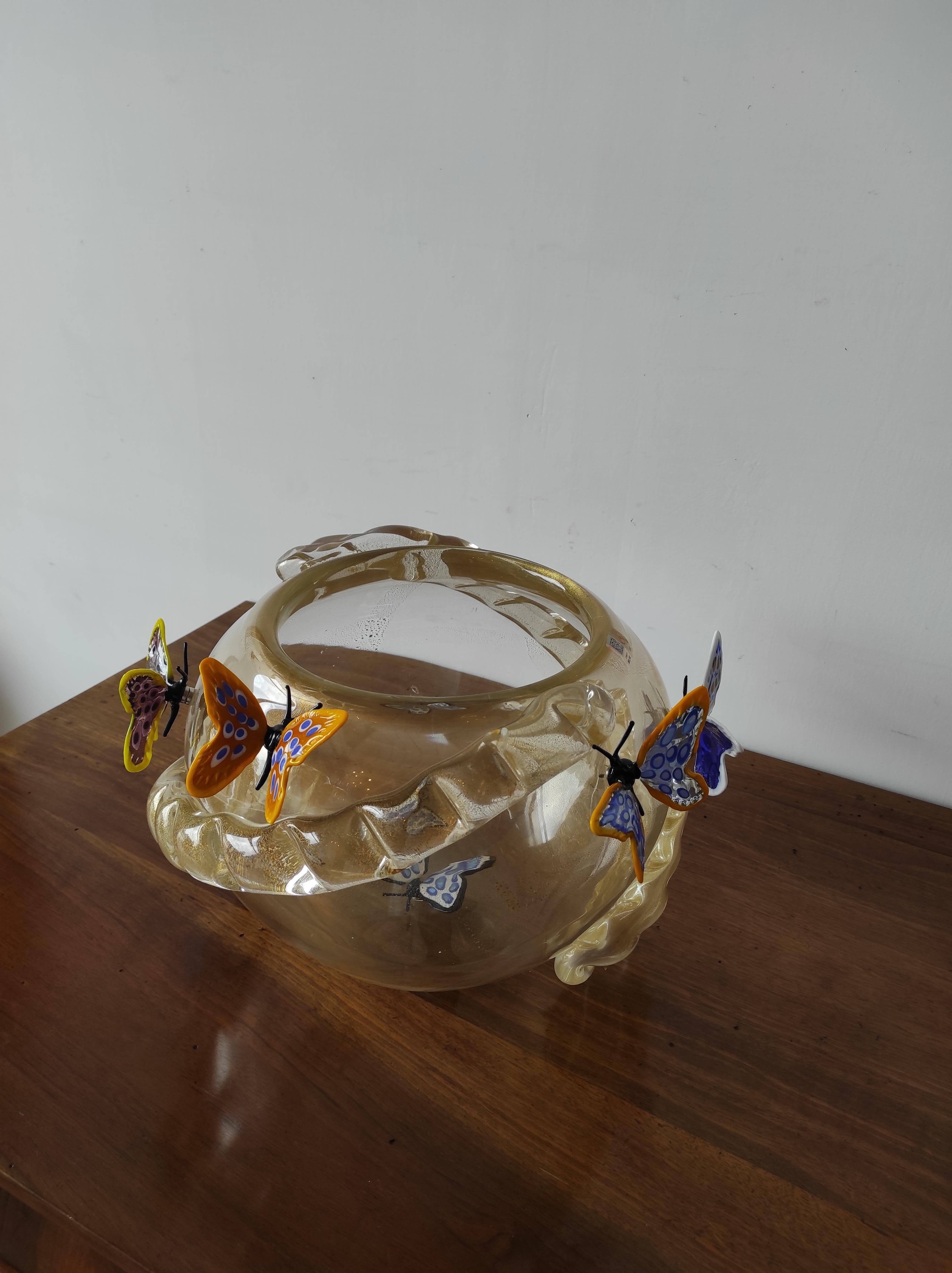 Murano blown glass bowl with butterflies  7