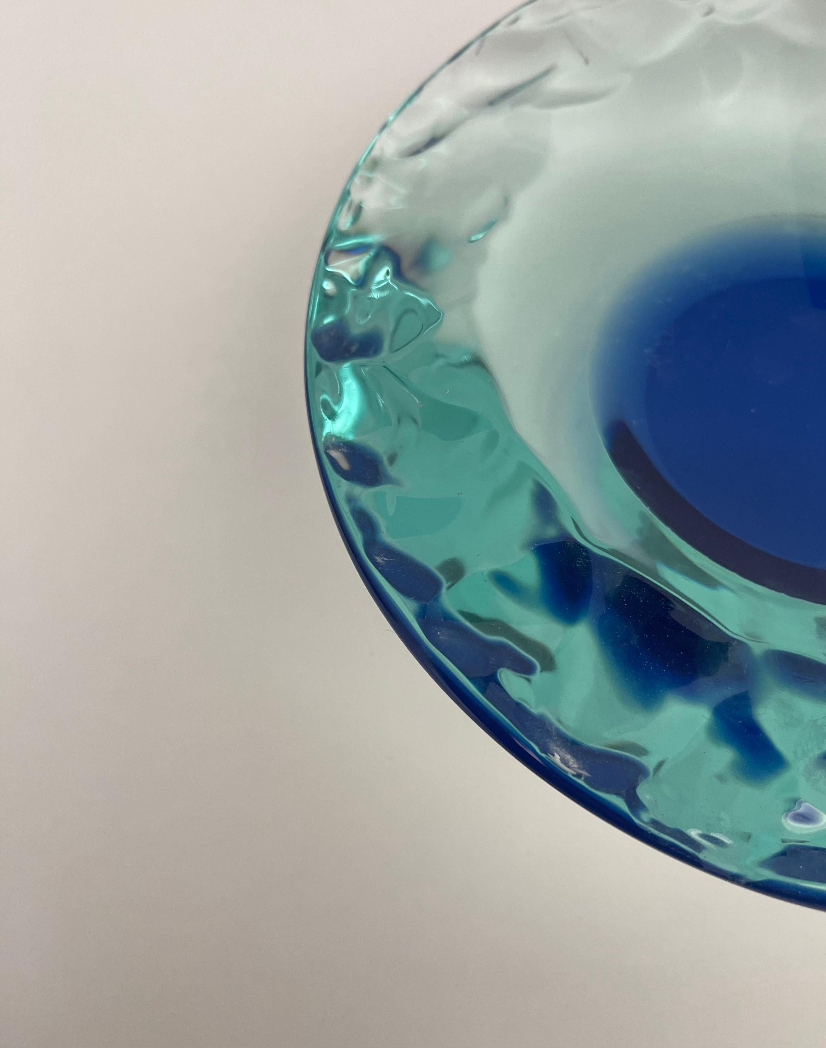 Glass Ciotola Decorativa Contemporanea in Cristallo Lavorato a Mano da Ghiró Studio For Sale