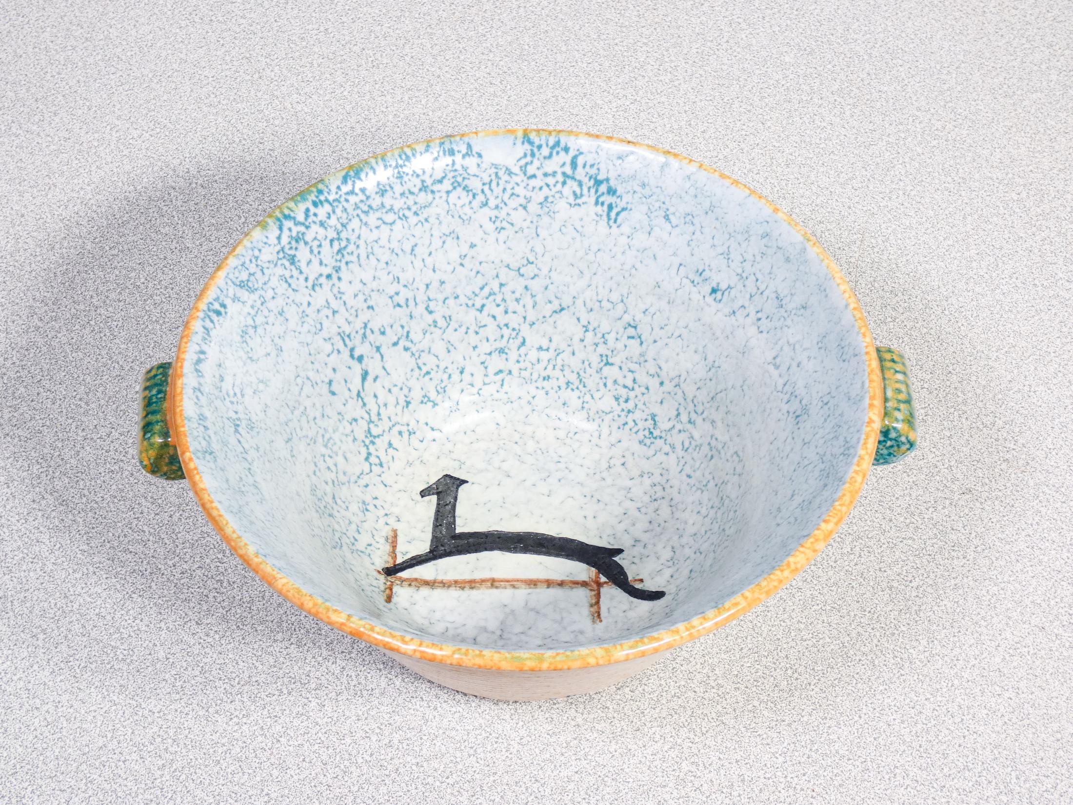 CIMA Perugia hand-painted majolica bowl. Italy, 1980s In Excellent Condition For Sale In Torino, IT