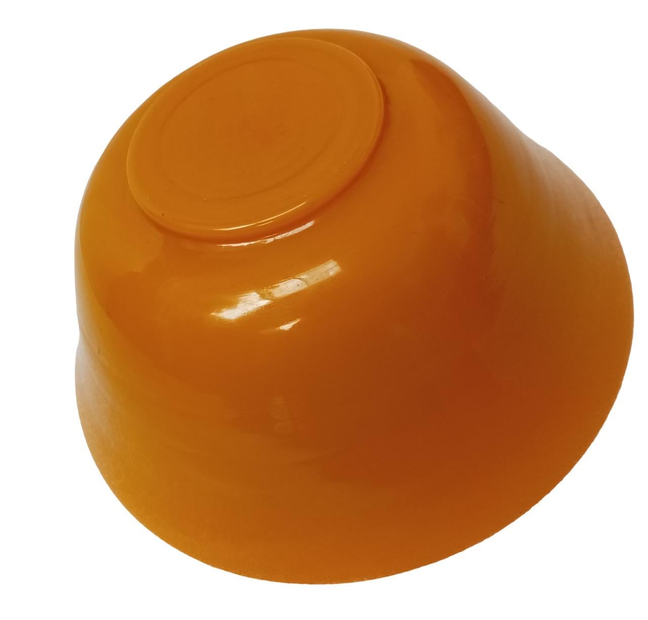 Coupe en verre épais, ocre jaune, Pékin/Chine sec. XX en vente 4