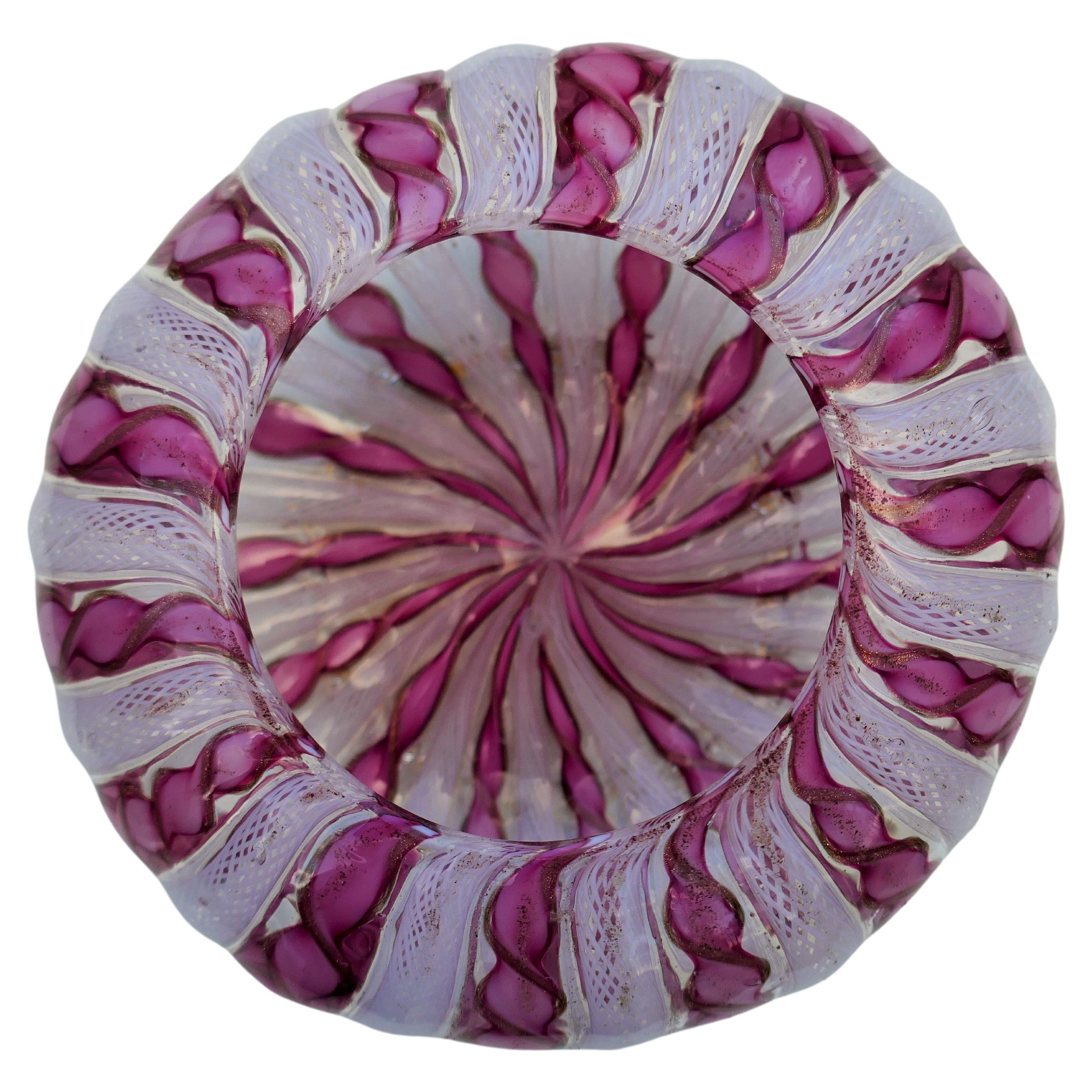 Murano reticello zanfirico glass bowl In Good Condition For Sale In Lugo, IT