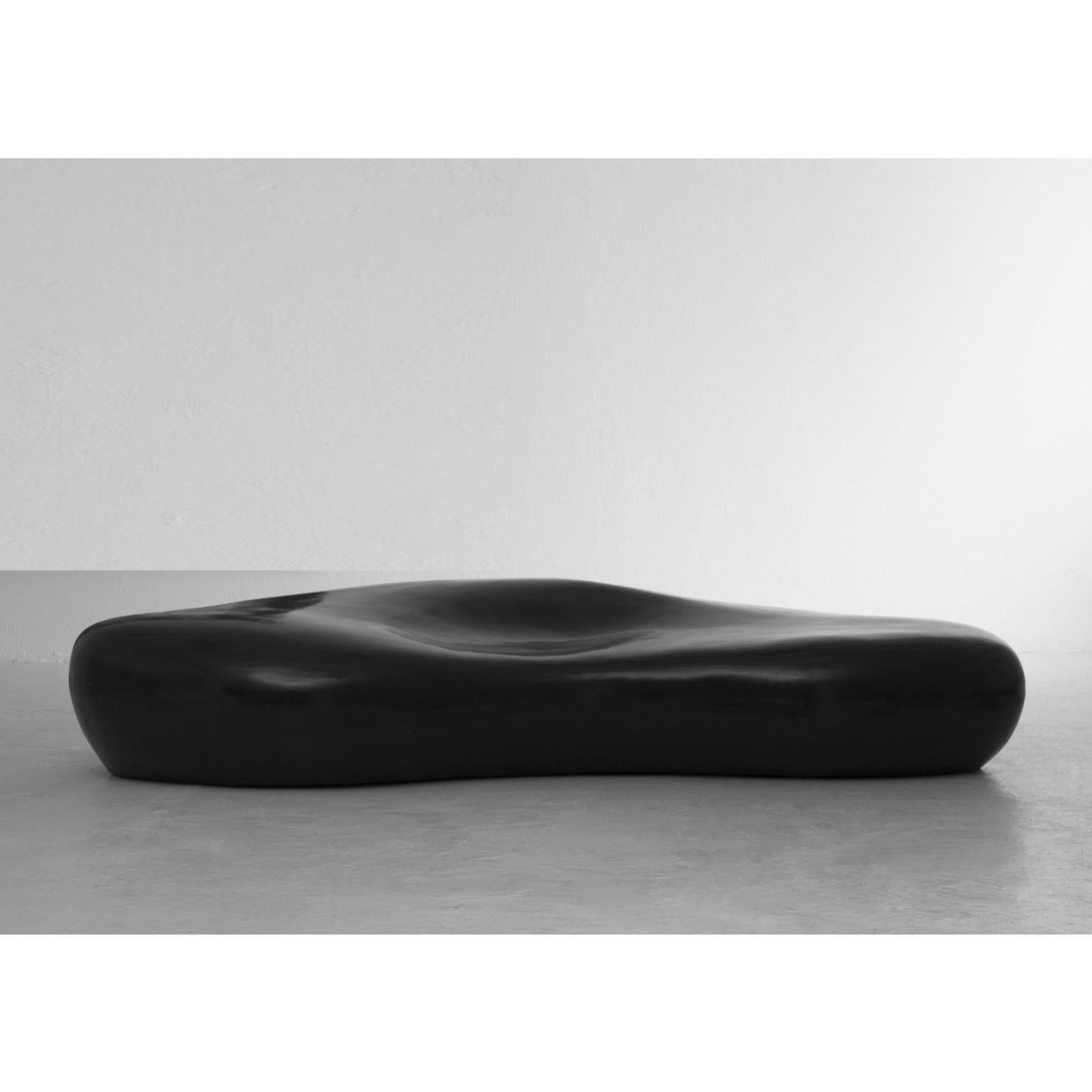 Ciottolo#1 by Imperfettolab
2017
Dimensions: W 272 x D 125 x H 50 cm
Materials: Fiberglass

Varnished seat in fibreglass.

Imperfetto lab
Who we are ? We are a family.
Verter Turroni, Emanuela Ravelli and our children Elia, Margherita and