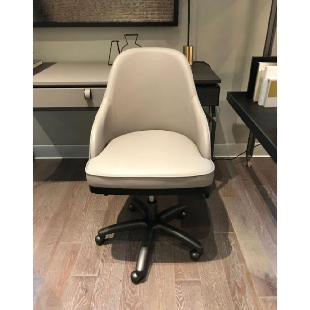 Floor Sample Cipriani Swiveling Desk Chair in Leather 4