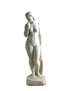 Baigneuse - Una refinada escultura de mármol de Carrara de Cipriani Ugo di Menevil