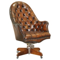 Restaurierter Chesterfield Godfather Leder Kapitänssessel Hillcrest:: um 1900