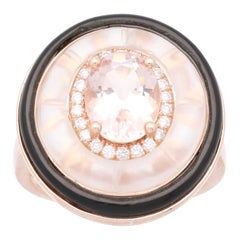 Bague cocktail Cirari en or rose 14 carats avec 1 5/9 carat de Morganite:: Onyx et Diamant