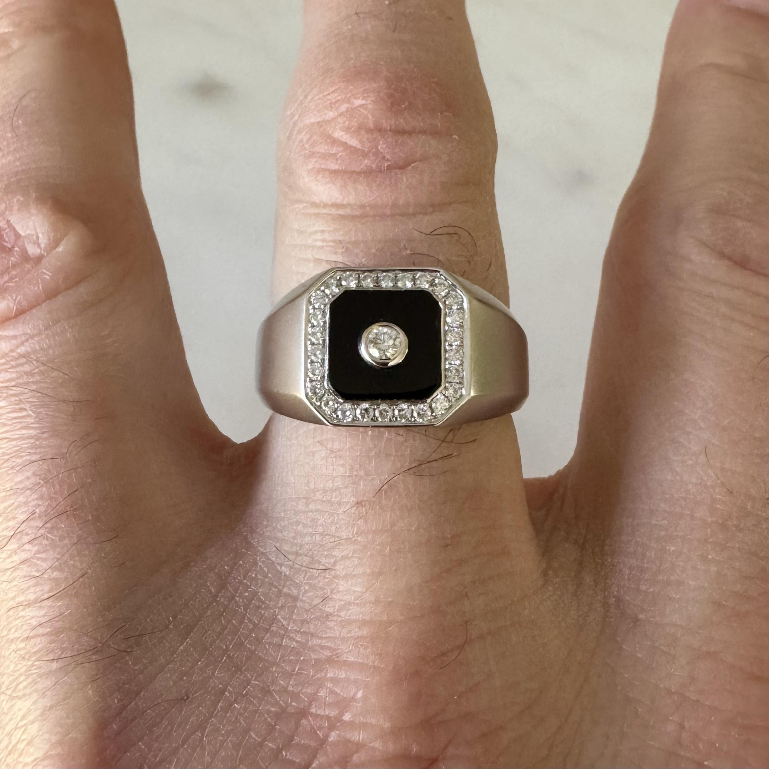 Round Cut Cirari 14k White Gold Onyx and Diamonds Men's Ring Size 11