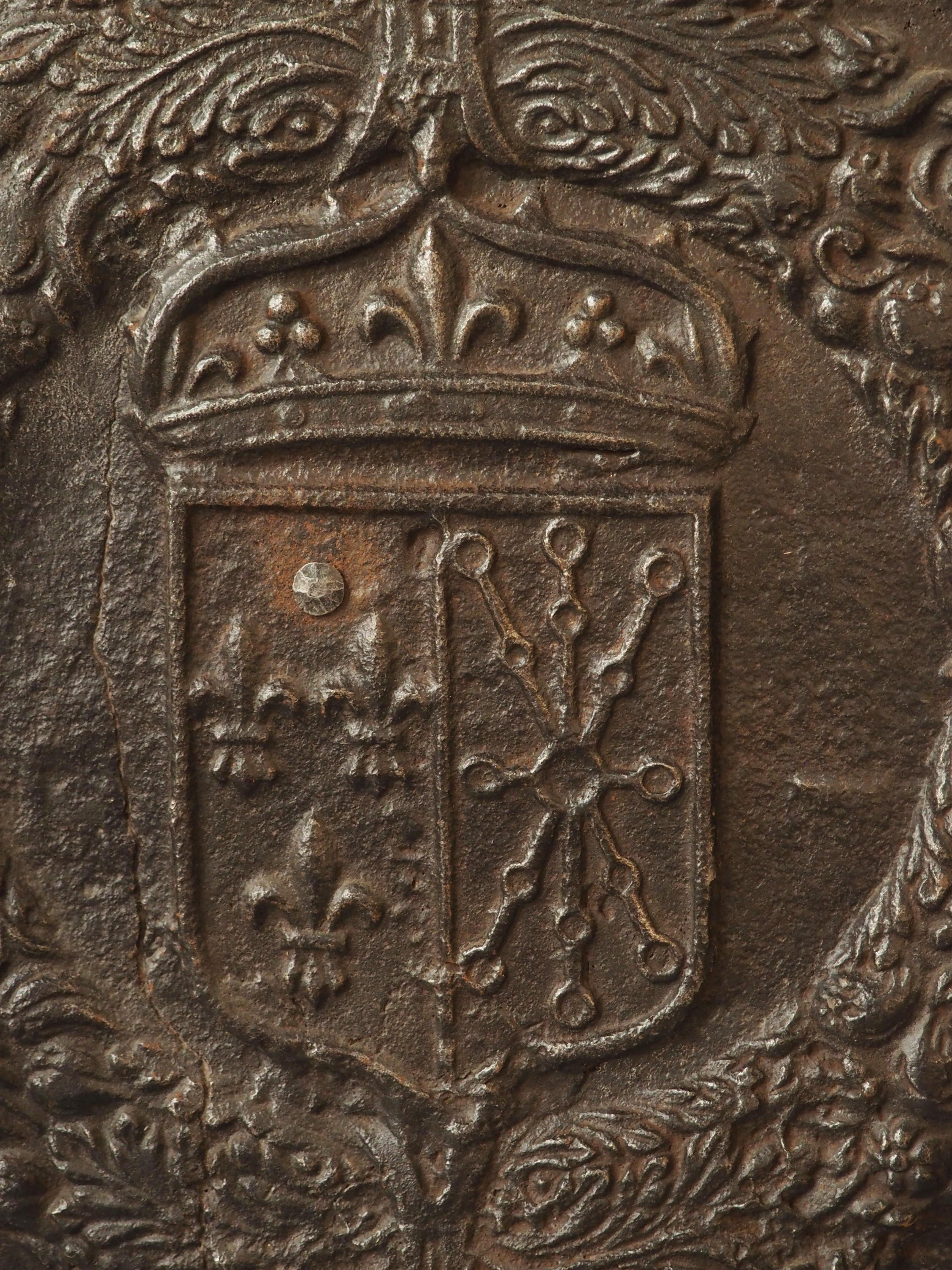 Circa 1600 French Cast Iron Fireback, the Coat of Arms of King Henry IV For Sale 3