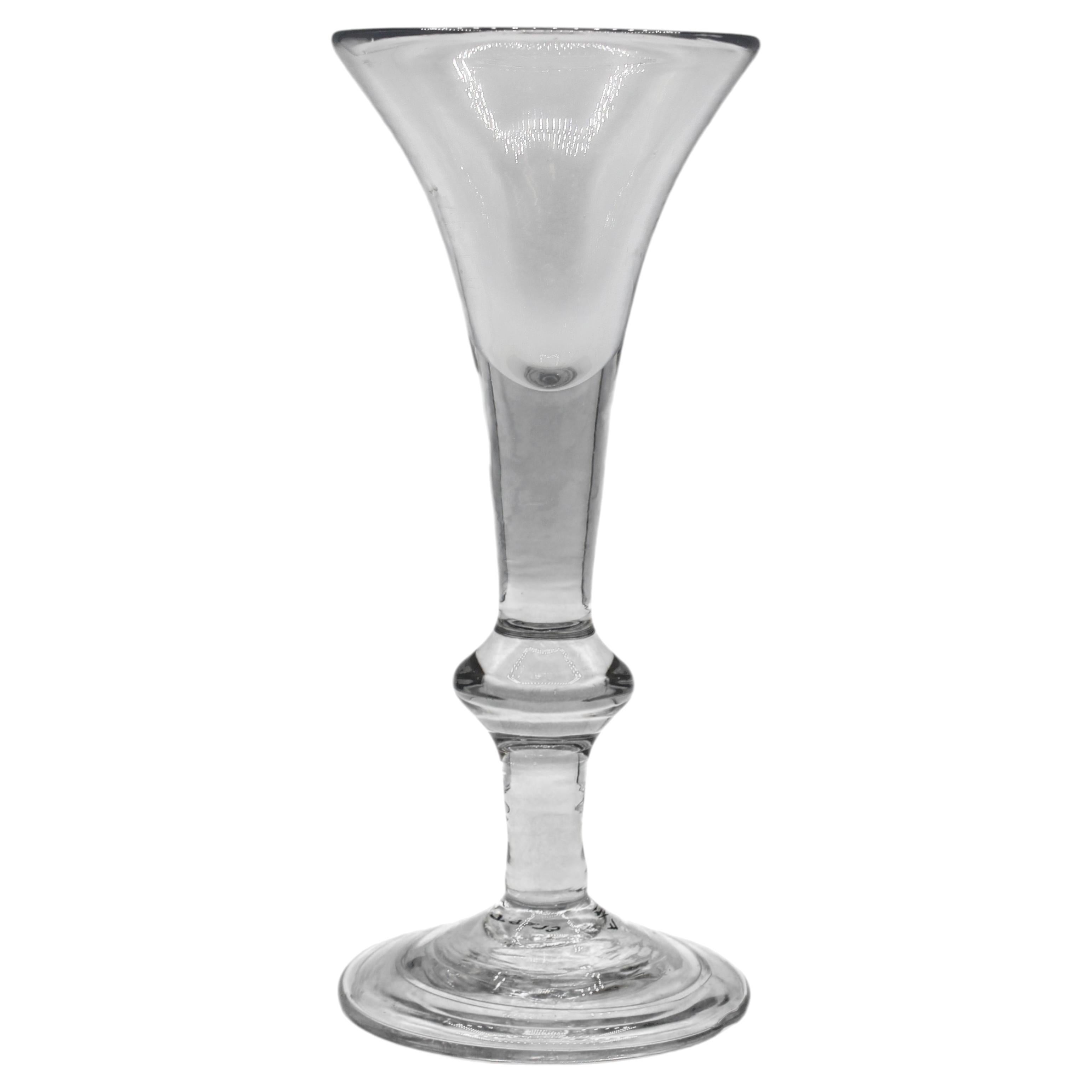 Bicchiere da vino del periodo 1730-40 Giorgio II circa in vendita