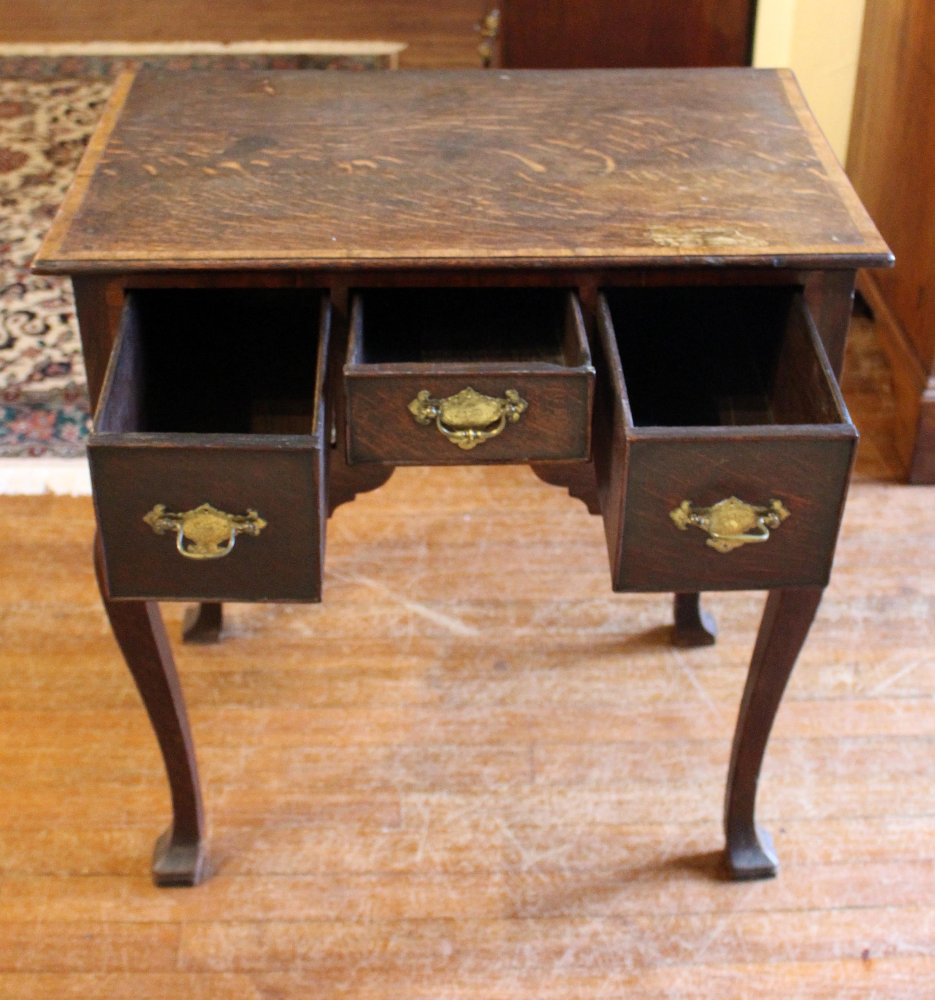 Cross-Banded Circa 1730 English Country Oak Lowboy or Dressing Table For Sale