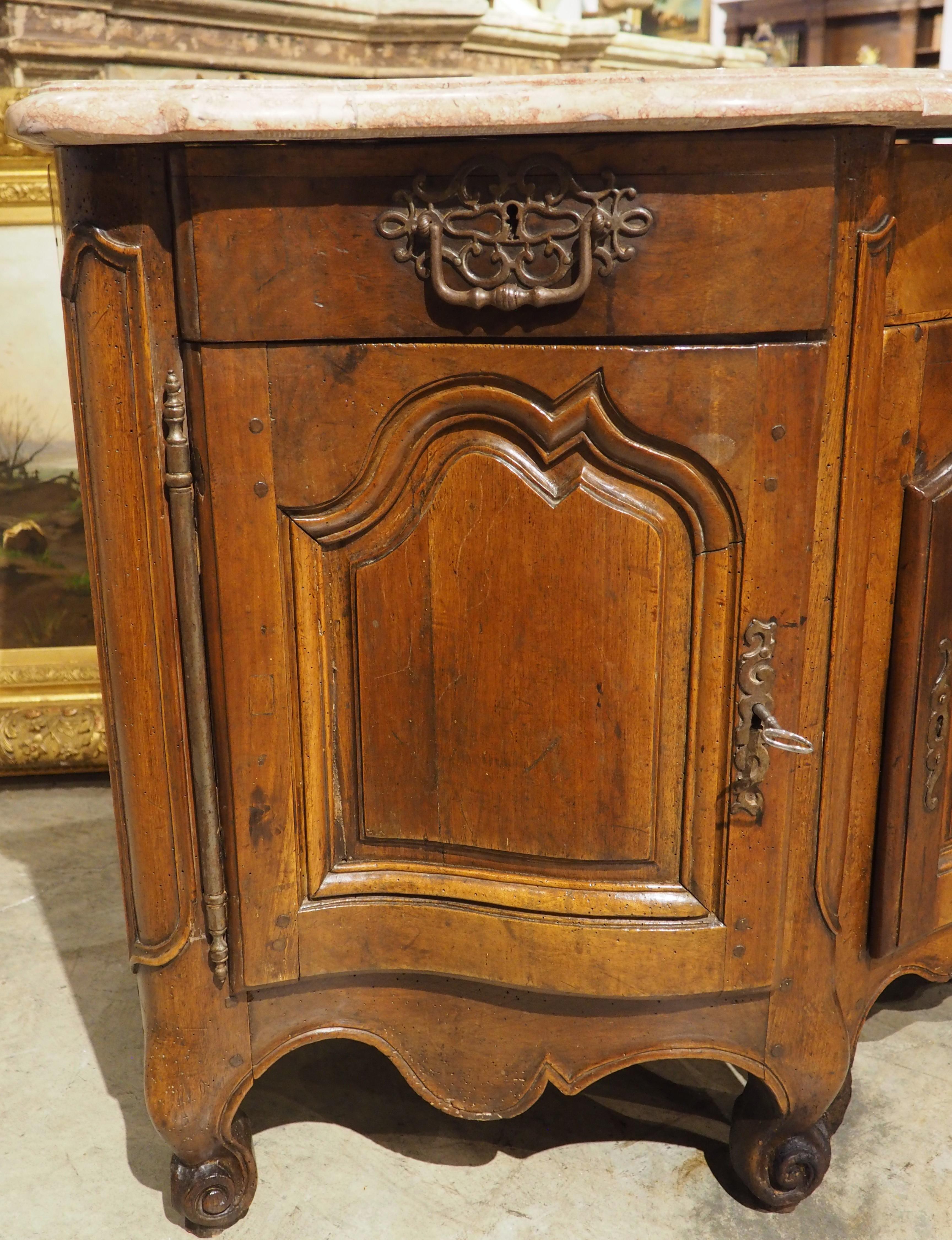Circa 1750 French Louis XV Period Walnut and Marble Bureau or Petit Buffet For Sale 4