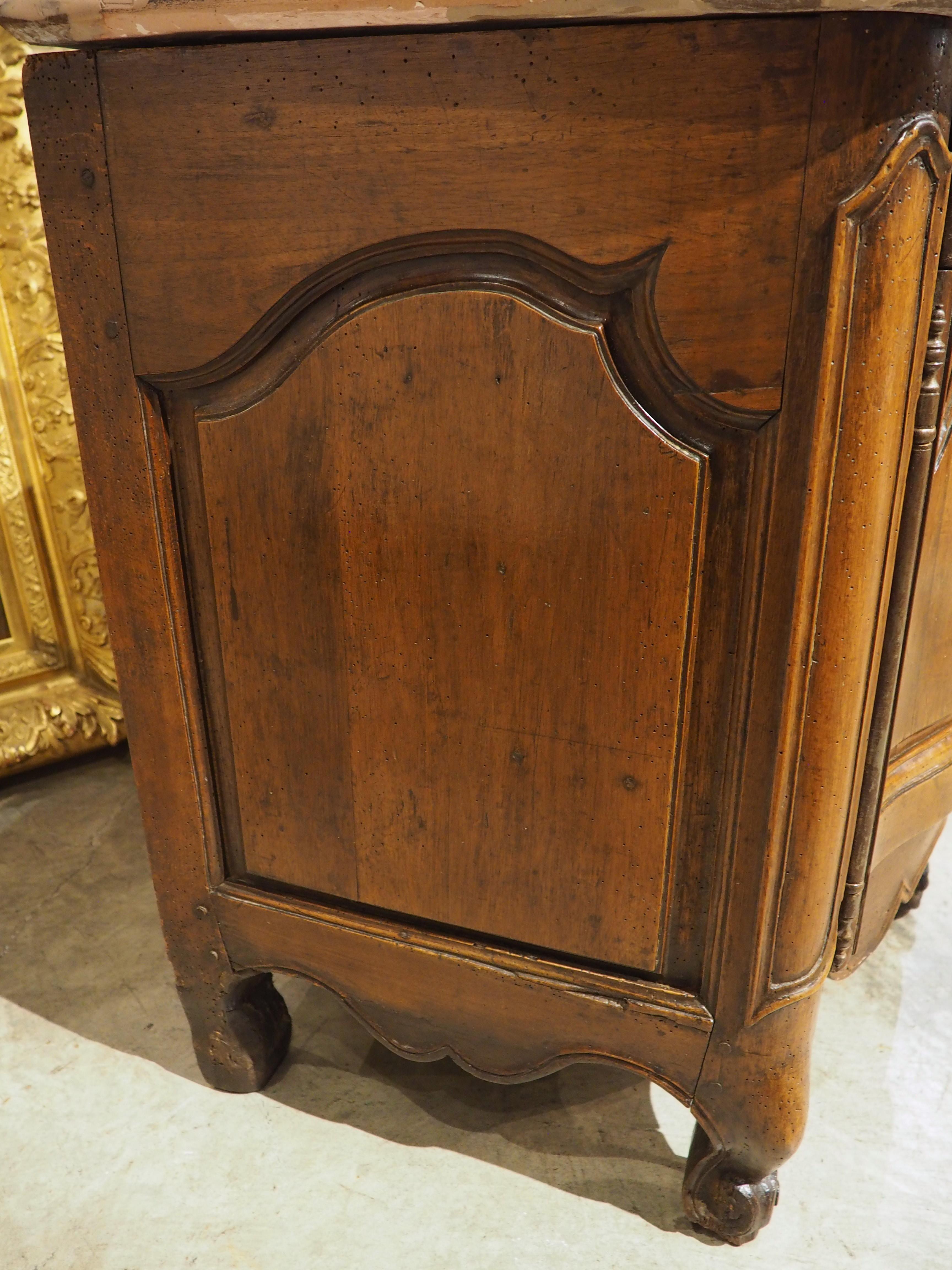Circa 1750 French Louis XV Period Walnut and Marble Bureau or Petit Buffet For Sale 10