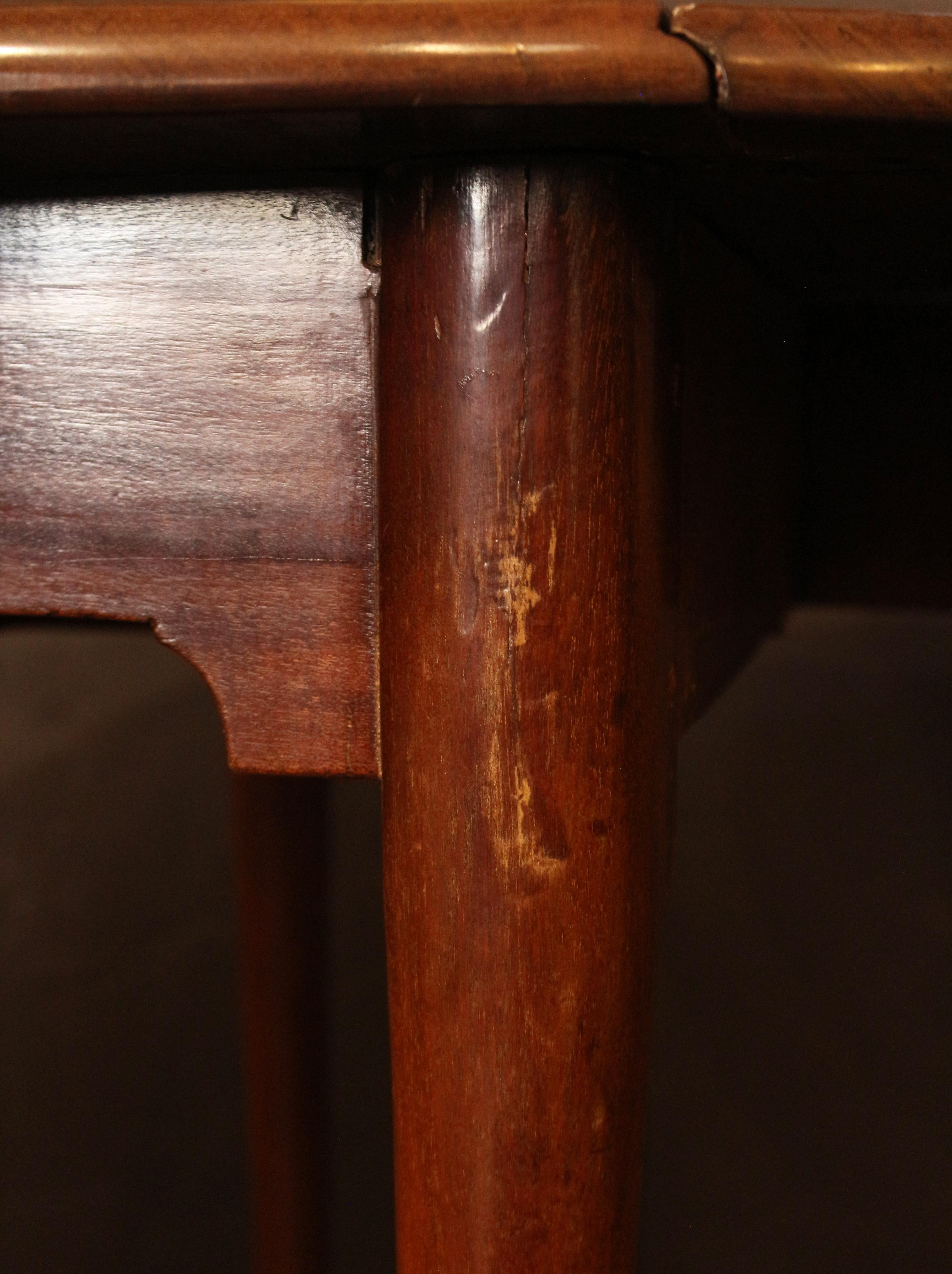 18th Century Circa 1750 George II English Oval Drop Leaf Table For Sale