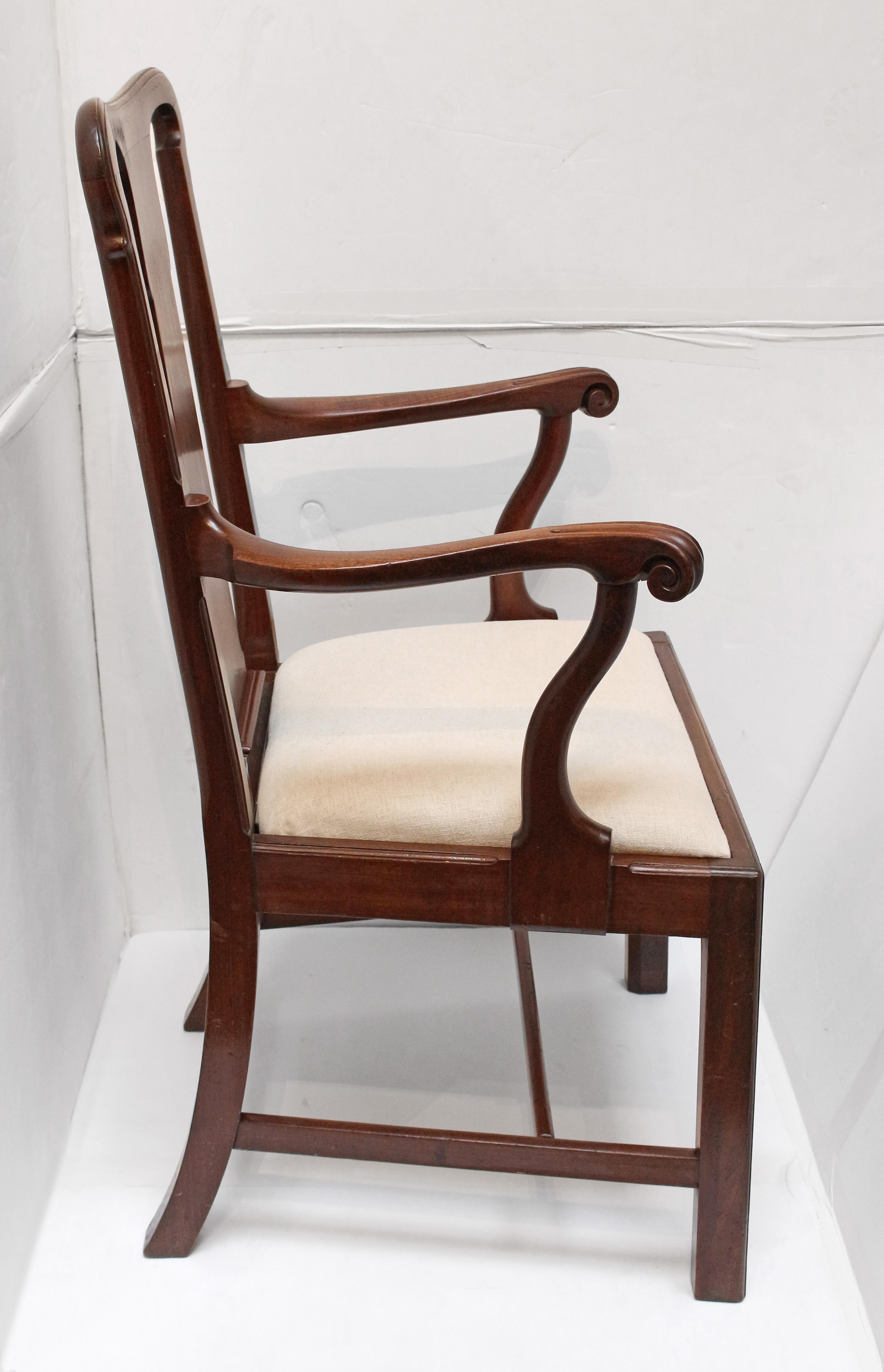 Circa 1750 George II Irish Arm Chair In Good Condition In Chapel Hill, NC