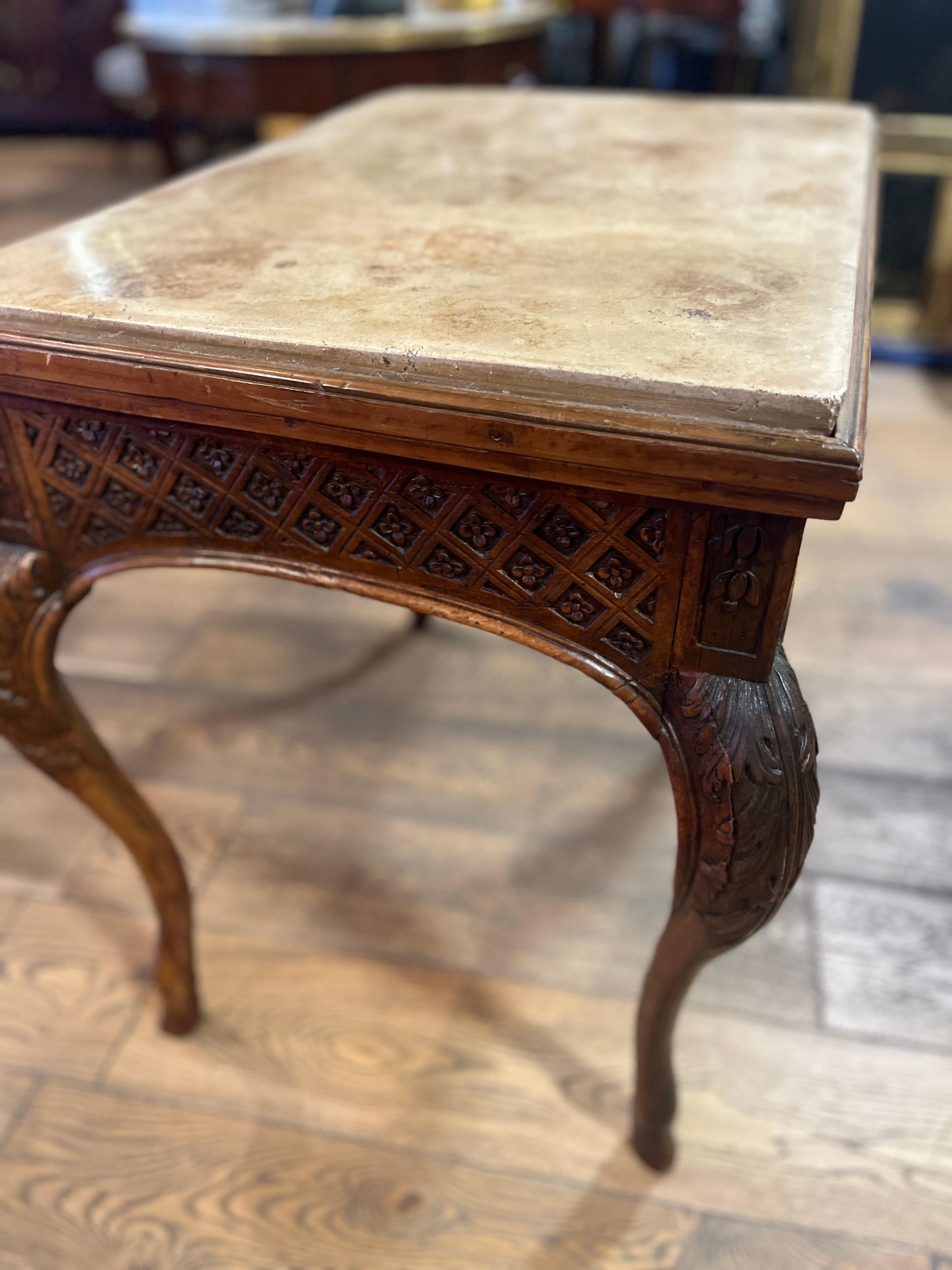 Circa 1750 Louis XV Epoque Walnut Table For Sale 1