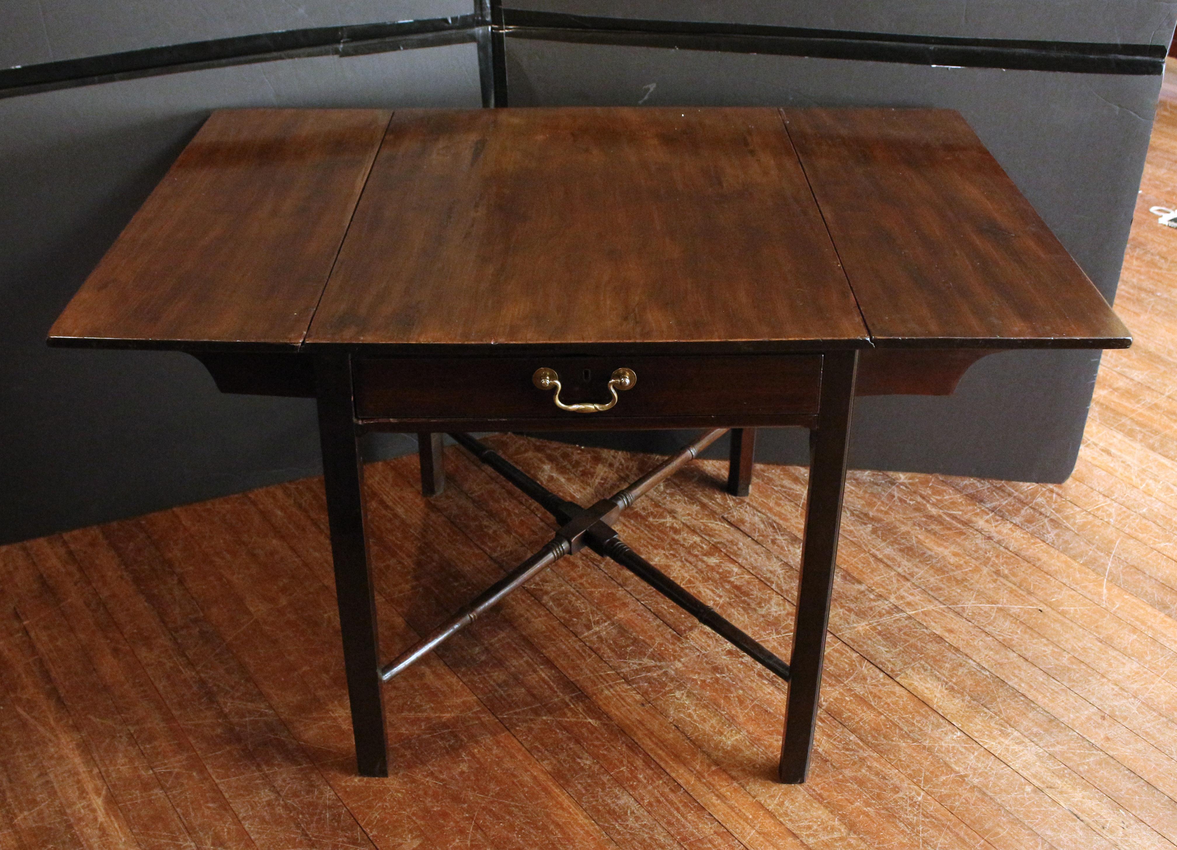 Georgian Pembroke Table, circa 1760 1