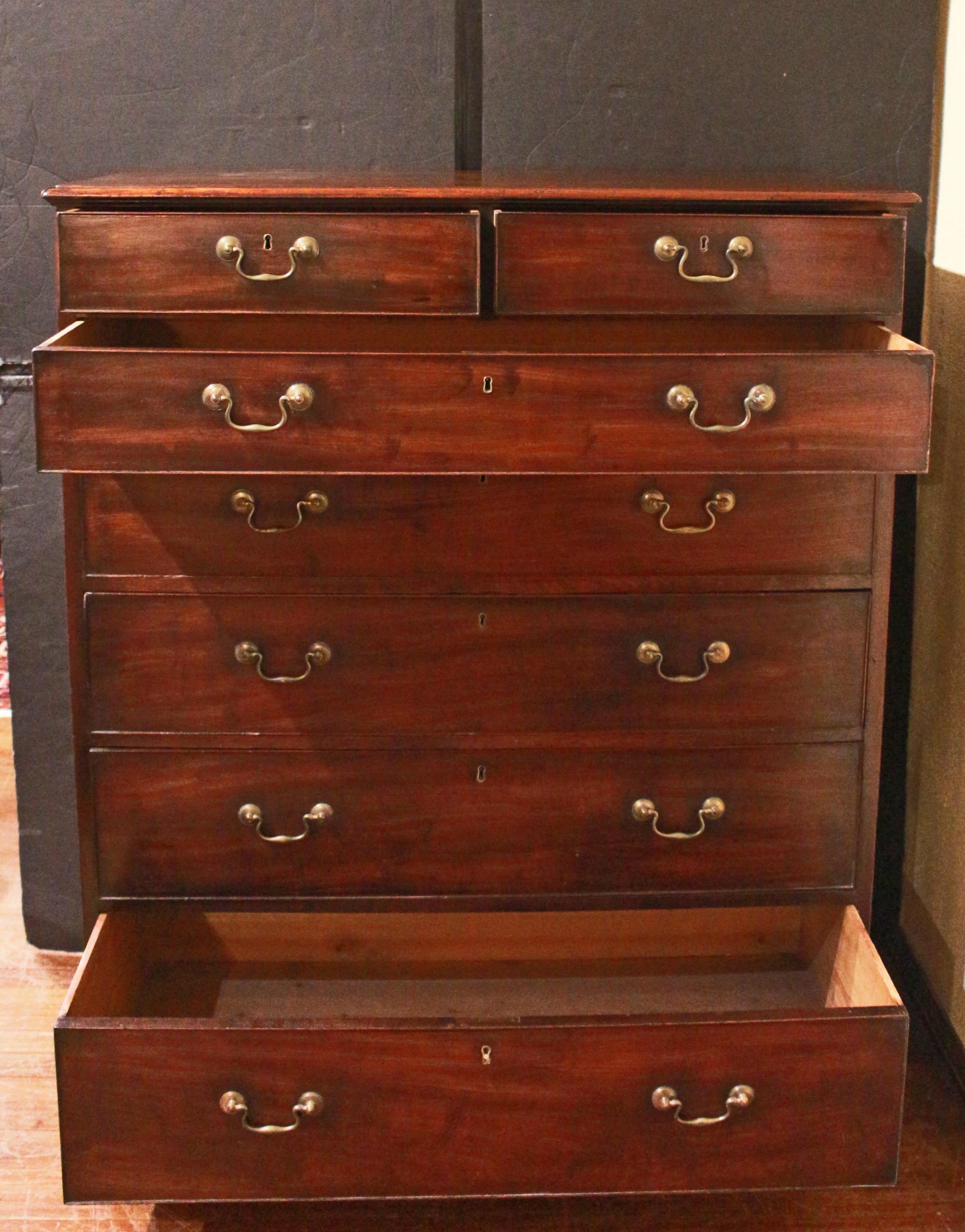 Veneer Circa 1765-1780 English George III Tall Straight Front Chest of Drawers For Sale