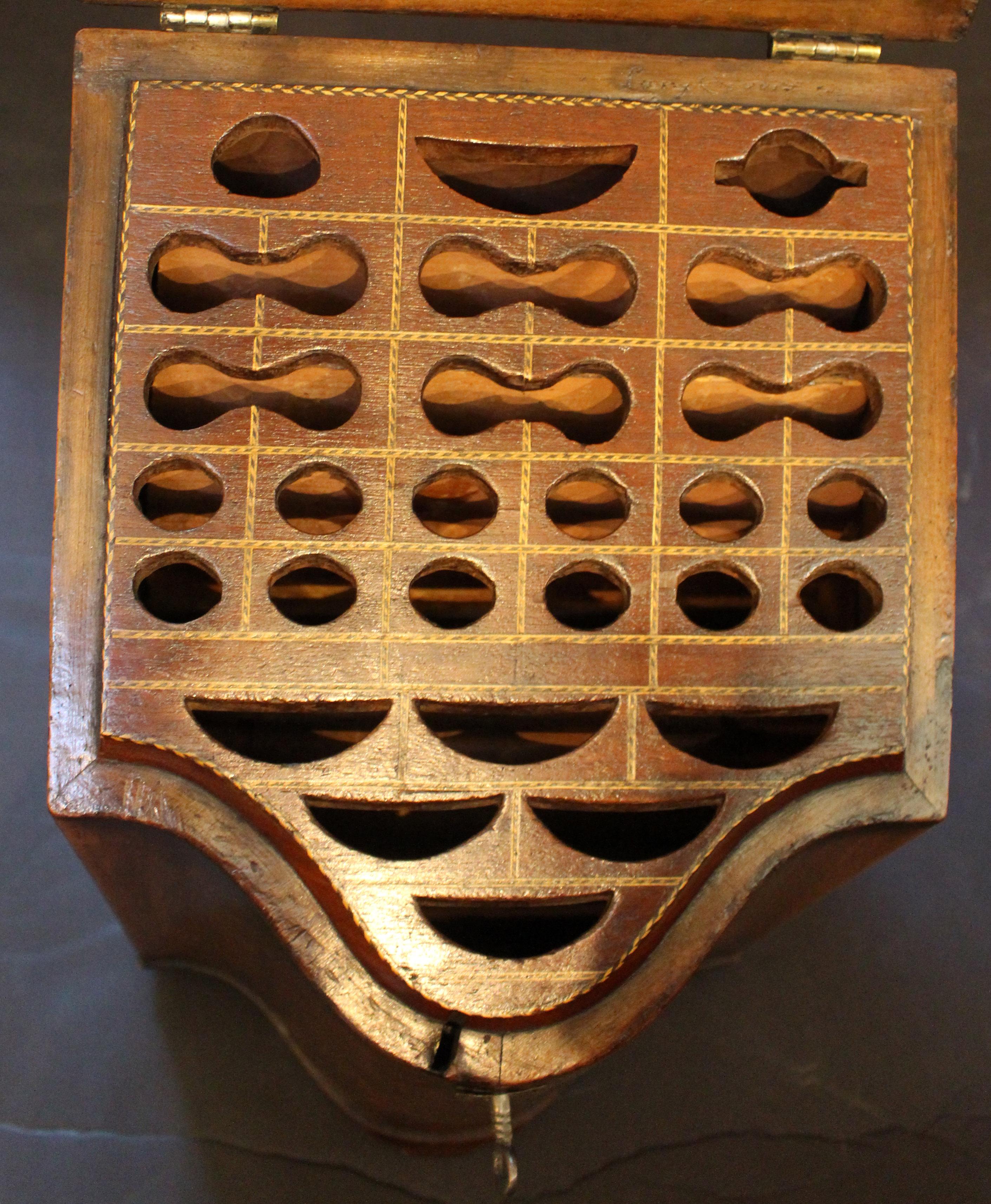 CIRCA 1765-1780 Coppia di scatole portacoltelli di Giorgio III, Inghilterra in vendita 9