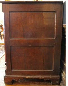 Circa 1765-80 English George III Period Oak Mule Chest