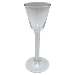 Cordiale a stelo ritorto inglese del 1765 circa