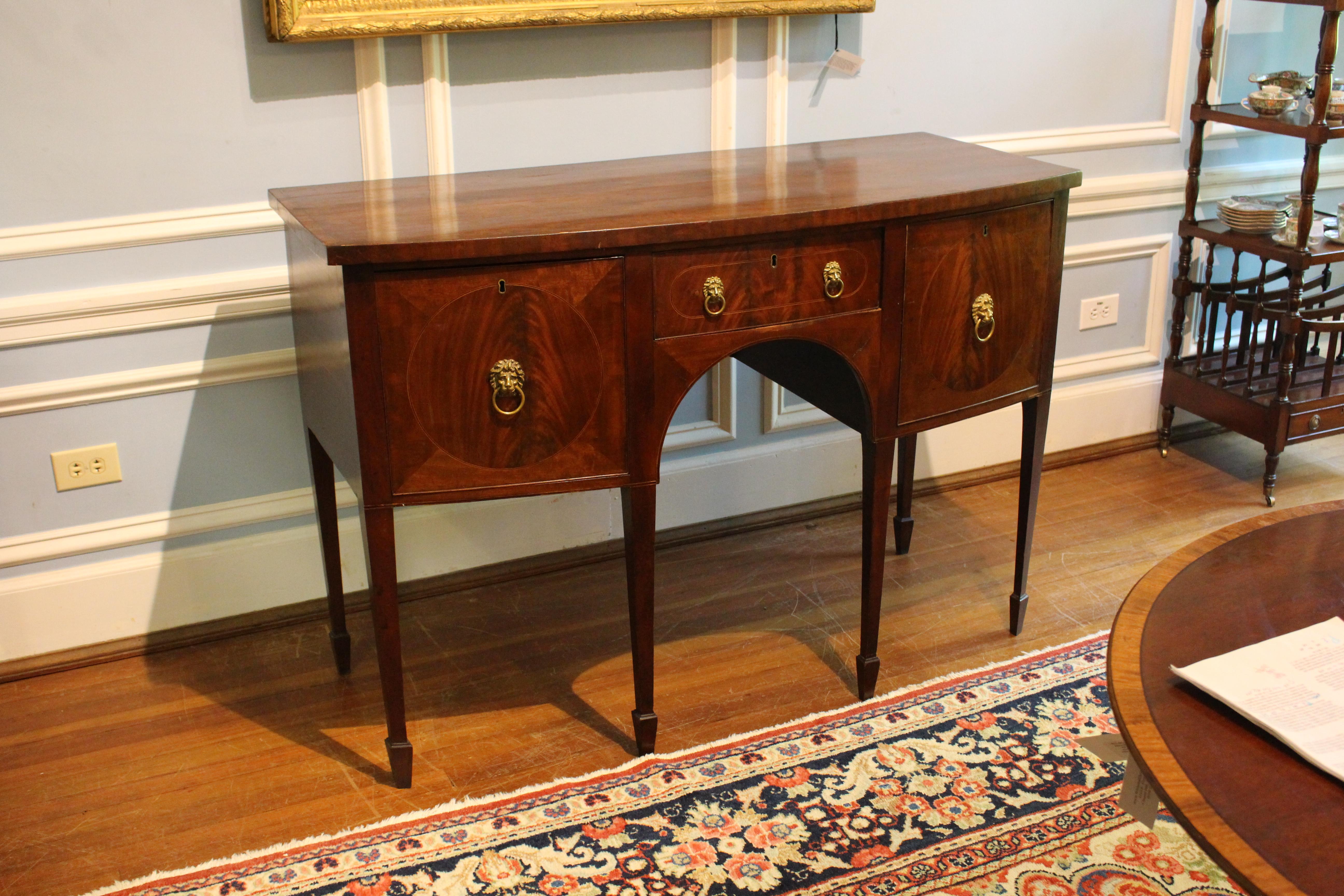 Circa 1770-90 George III Small Bowfront Sideboard For Sale 2