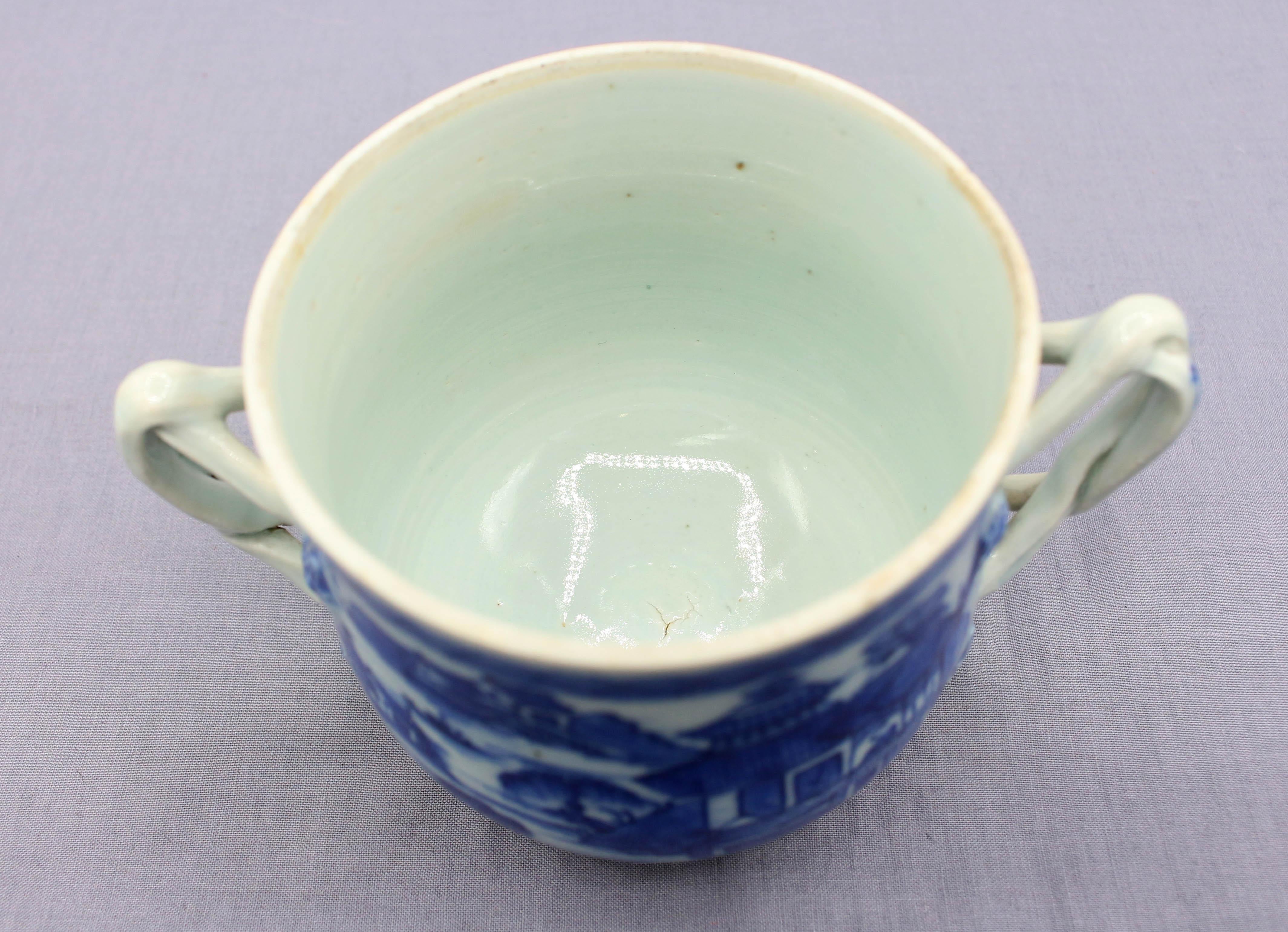 Circa 1780-1800 Chinese Export Blue Canton Covered Posset Pot For Sale 1