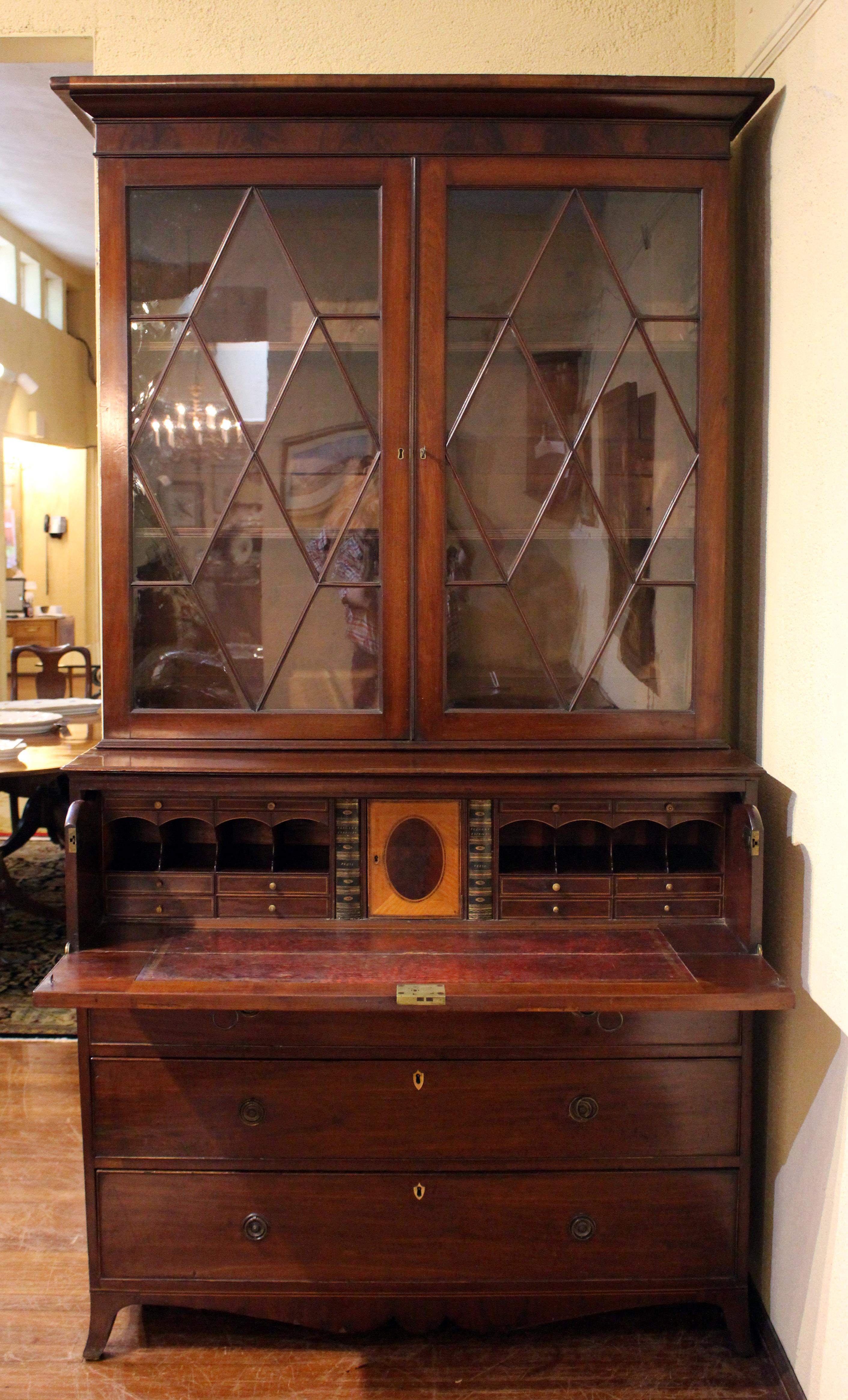 Neoclassical Circa 1780-1800 Georgian Secretaire Bookcase For Sale