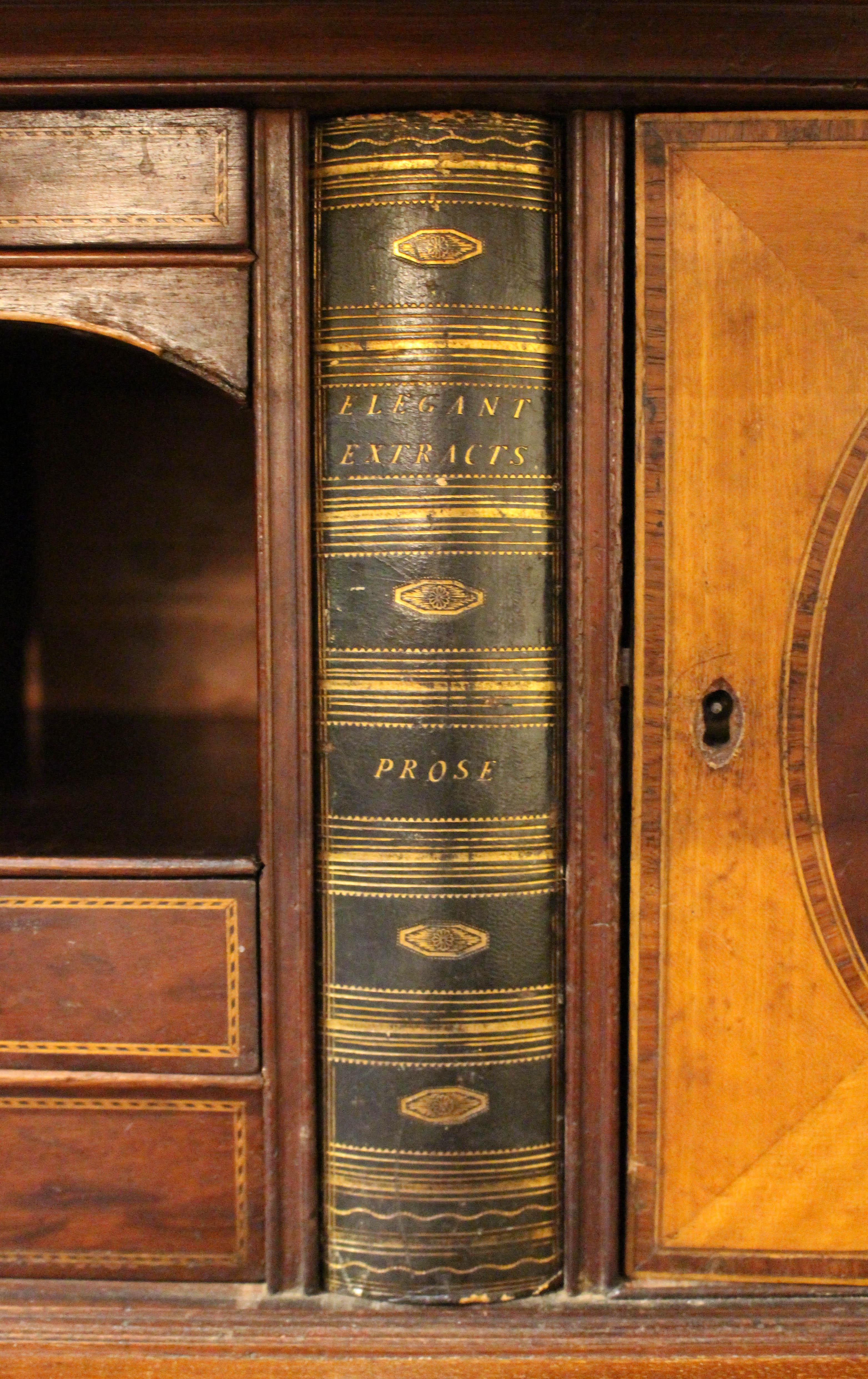 Circa 1780-1800 Georgian Secretaire Bookcase For Sale 1