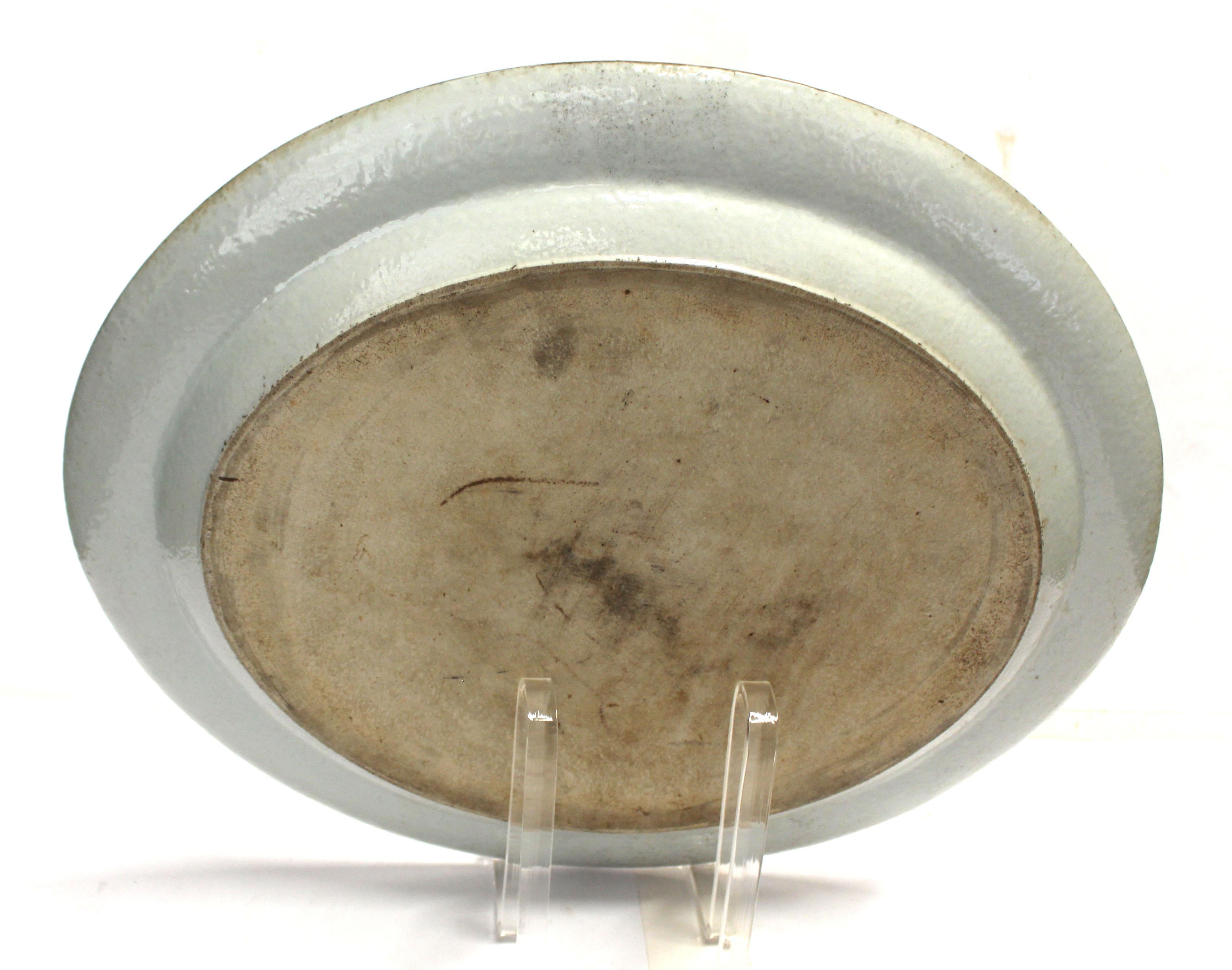 Circa 1780-1810 Plato de porcelana china de exportación Dorado en venta