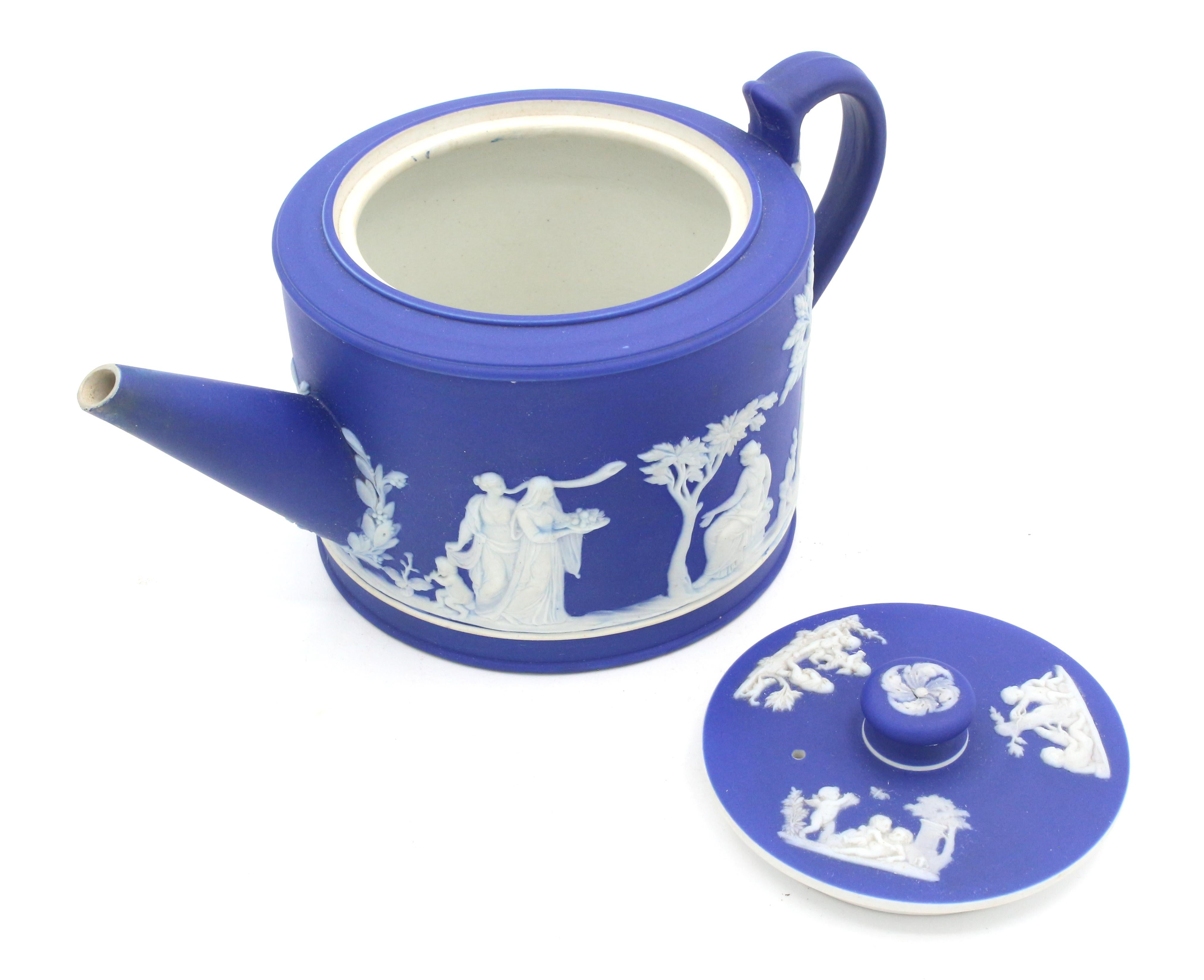 Circa 1780-1820 Wedgwood Jasperware Teapot 1