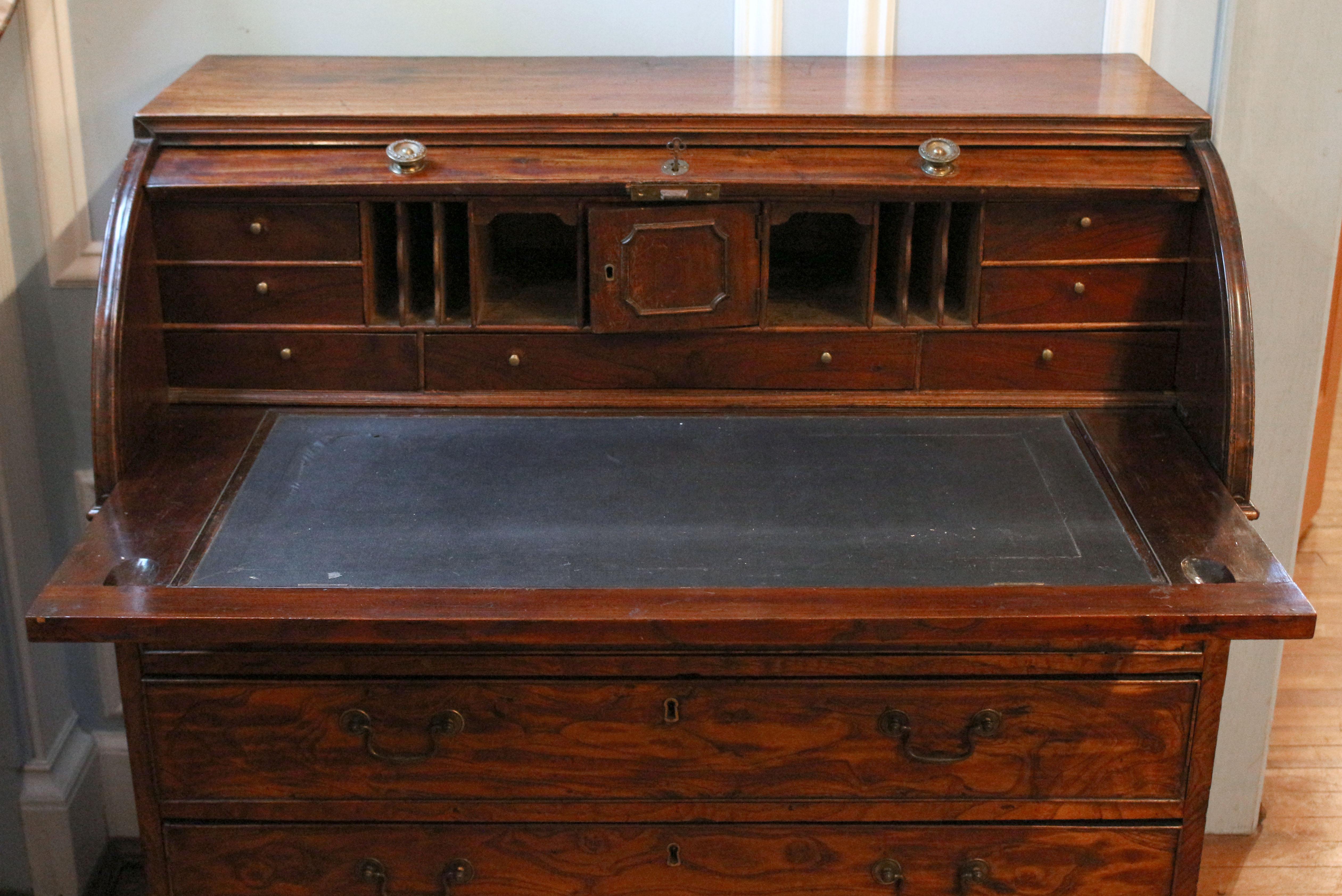 Late 18th Century Circa 1780 Chinese Export Solid Camphor Wood Campaign Roll-Top Desk For Sale
