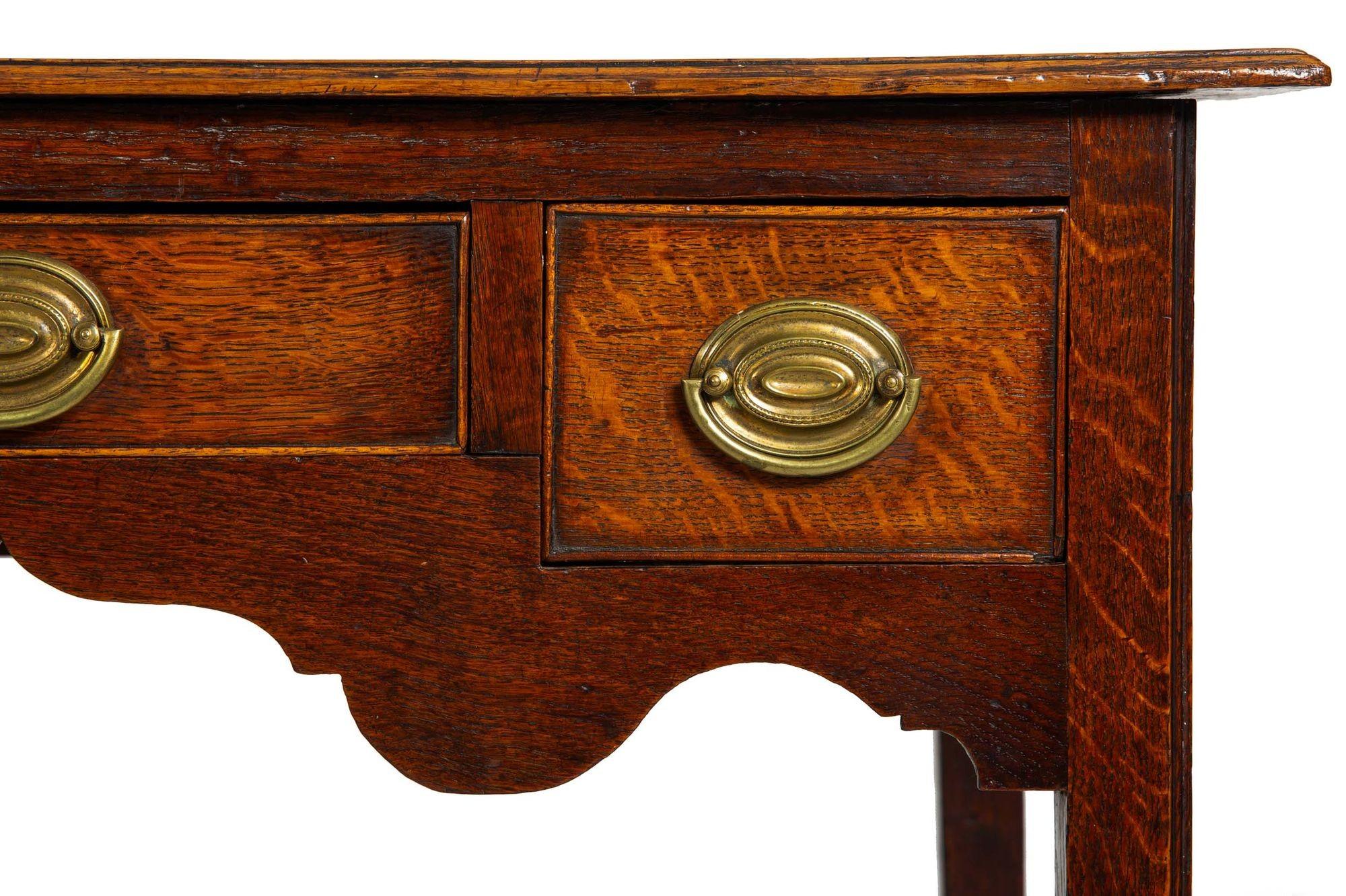 Circa 1780 English George III Patinated Oak Antique Writing Table For Sale 6