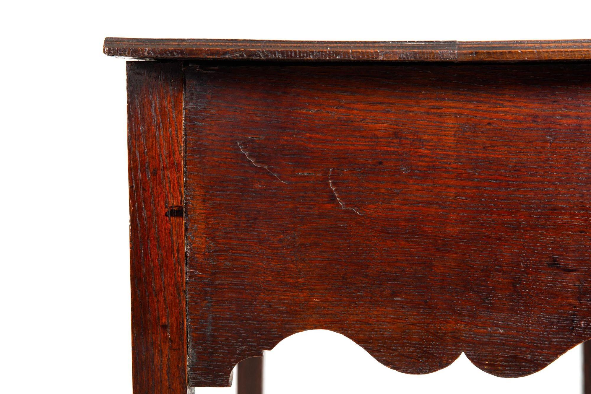 Circa 1780 English George III Patinated Oak Antique Writing Table For Sale 11