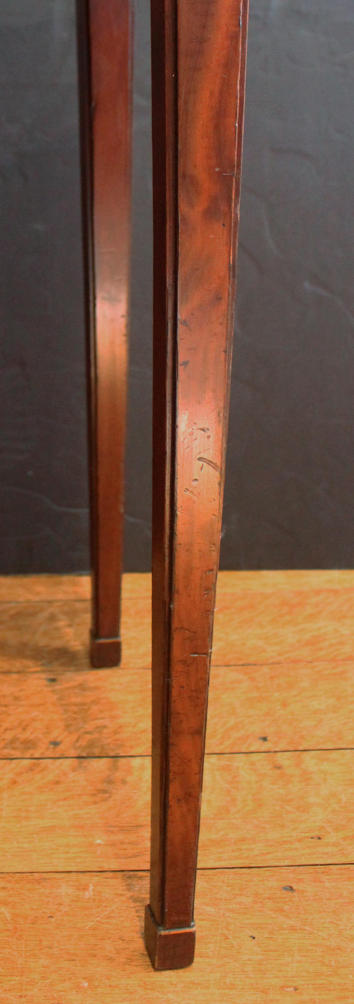 Circa 1780 English George III Serpentine Form Games Table For Sale 3
